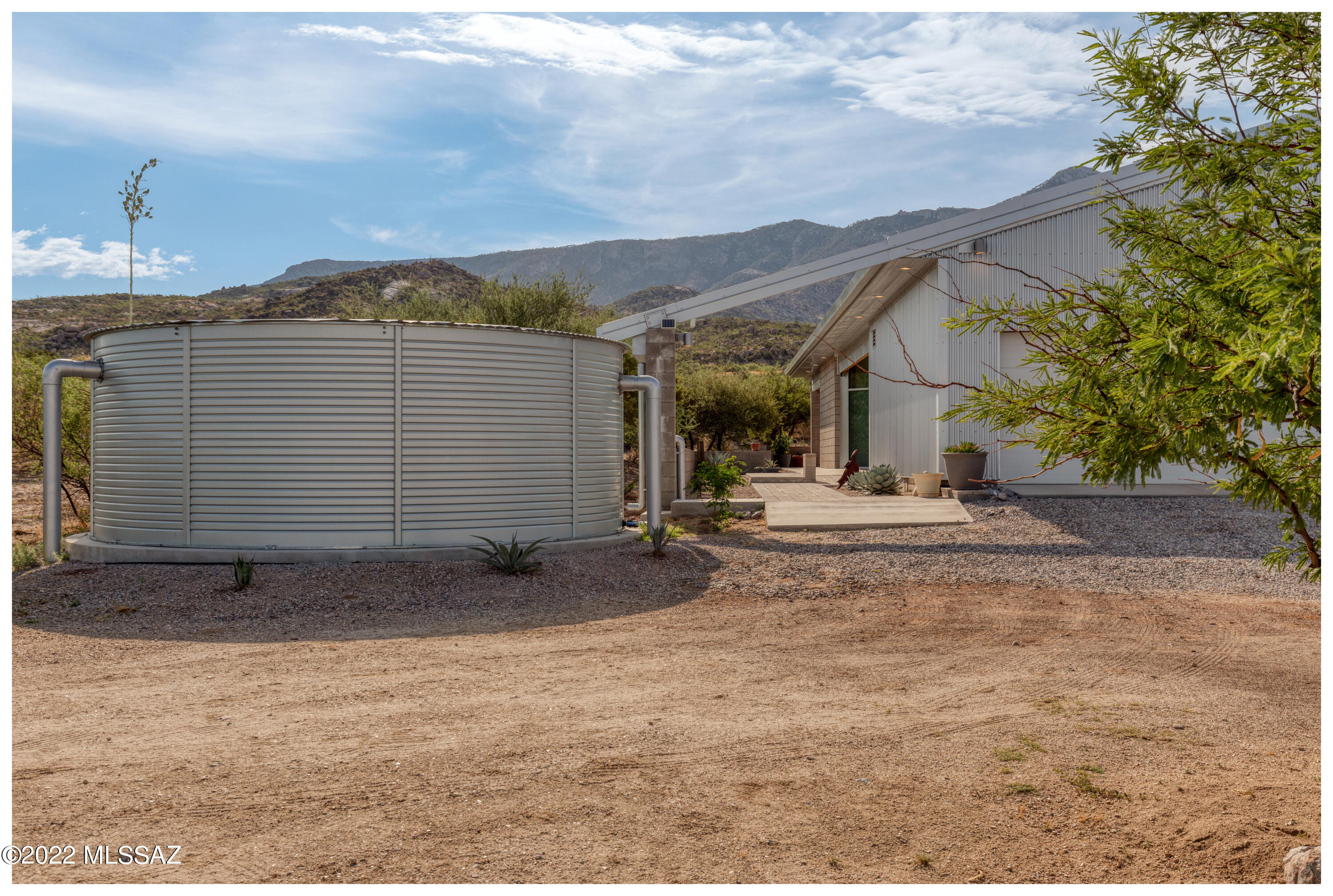 16372 N Ridge Rock Trail