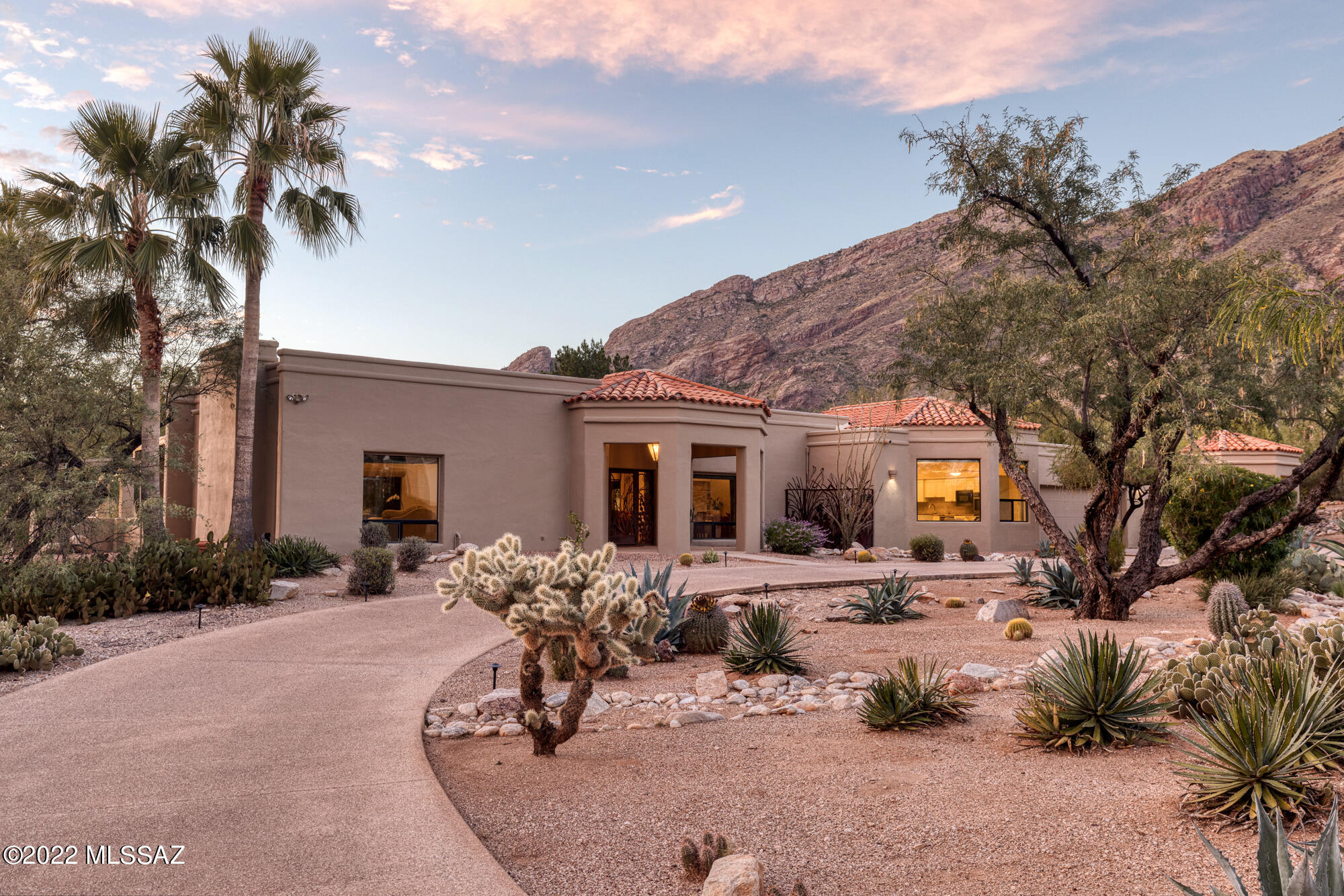 5441 E Gleneagles Drive
