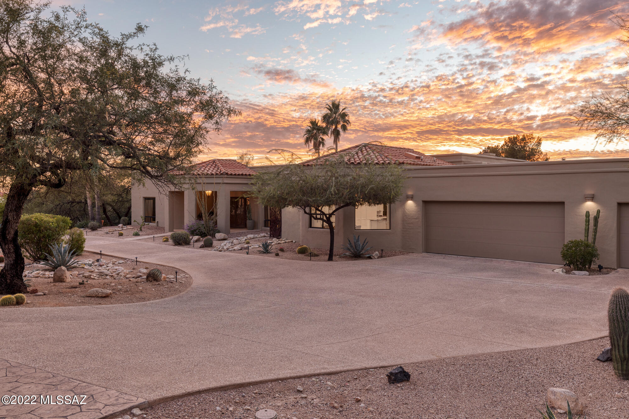 5441 E Gleneagles Drive