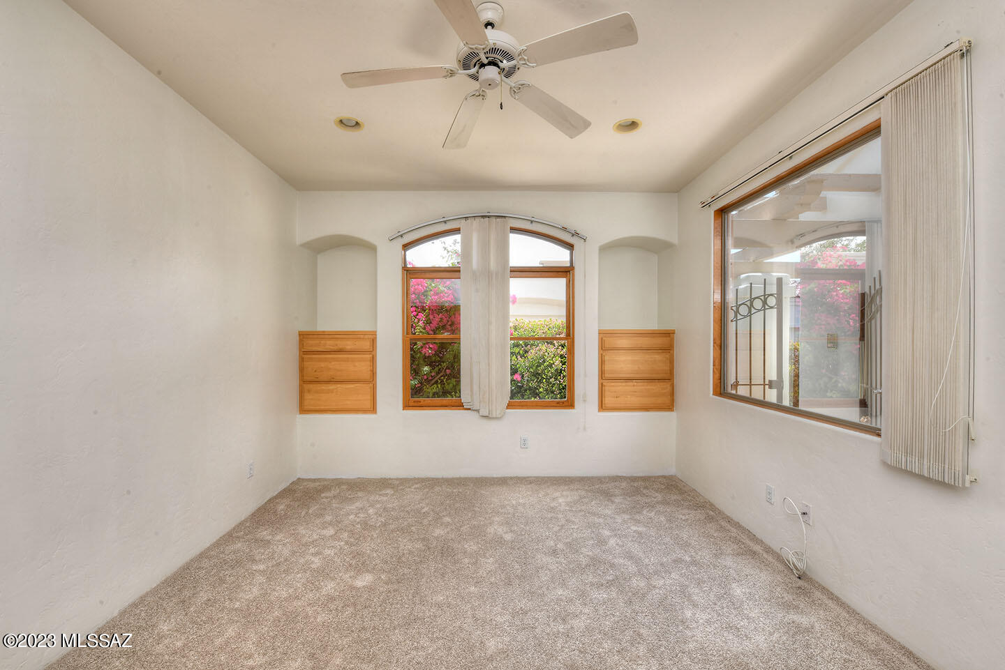 5127 E Calle Brillante