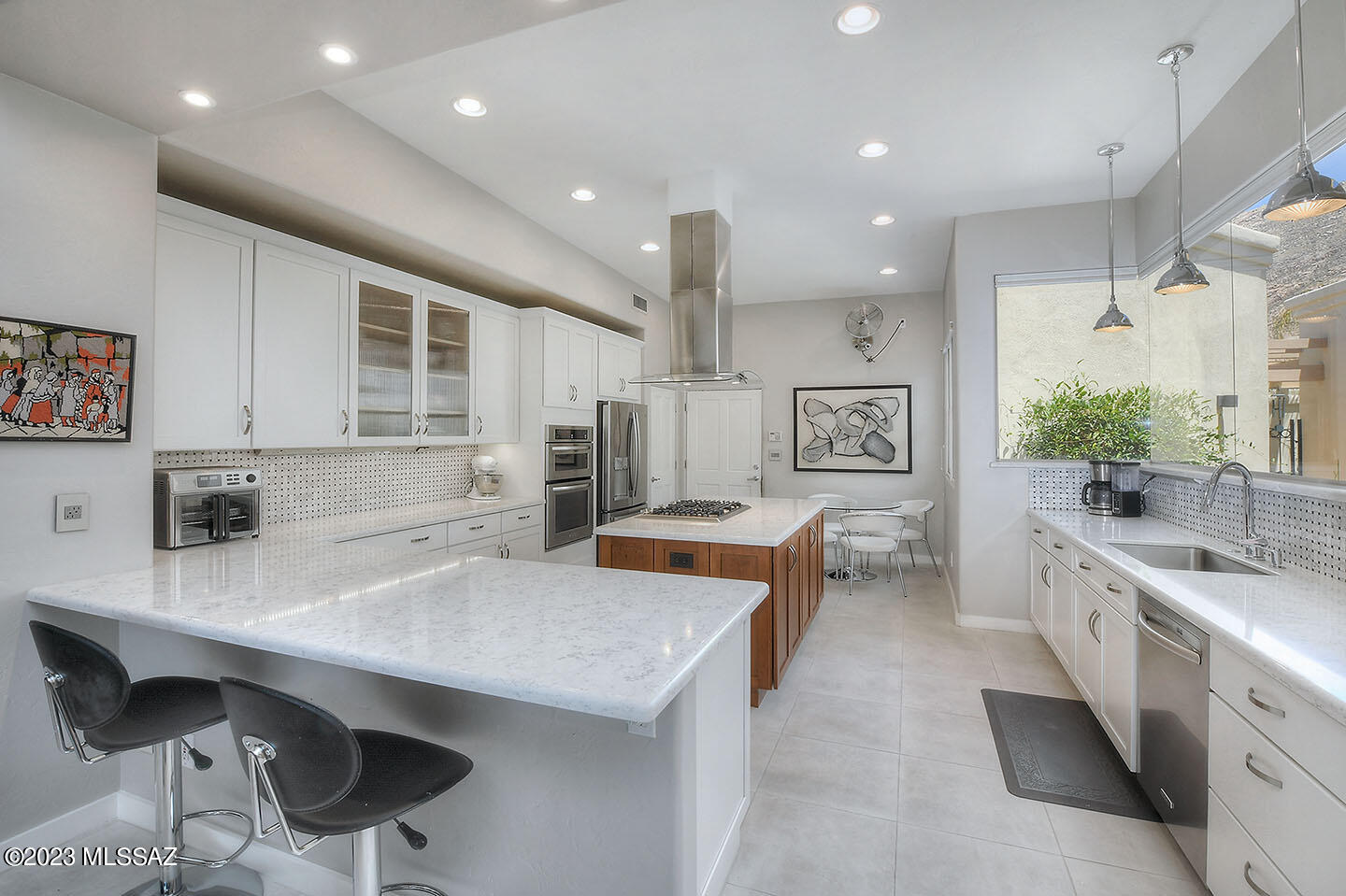 5044 E Calle Brillante