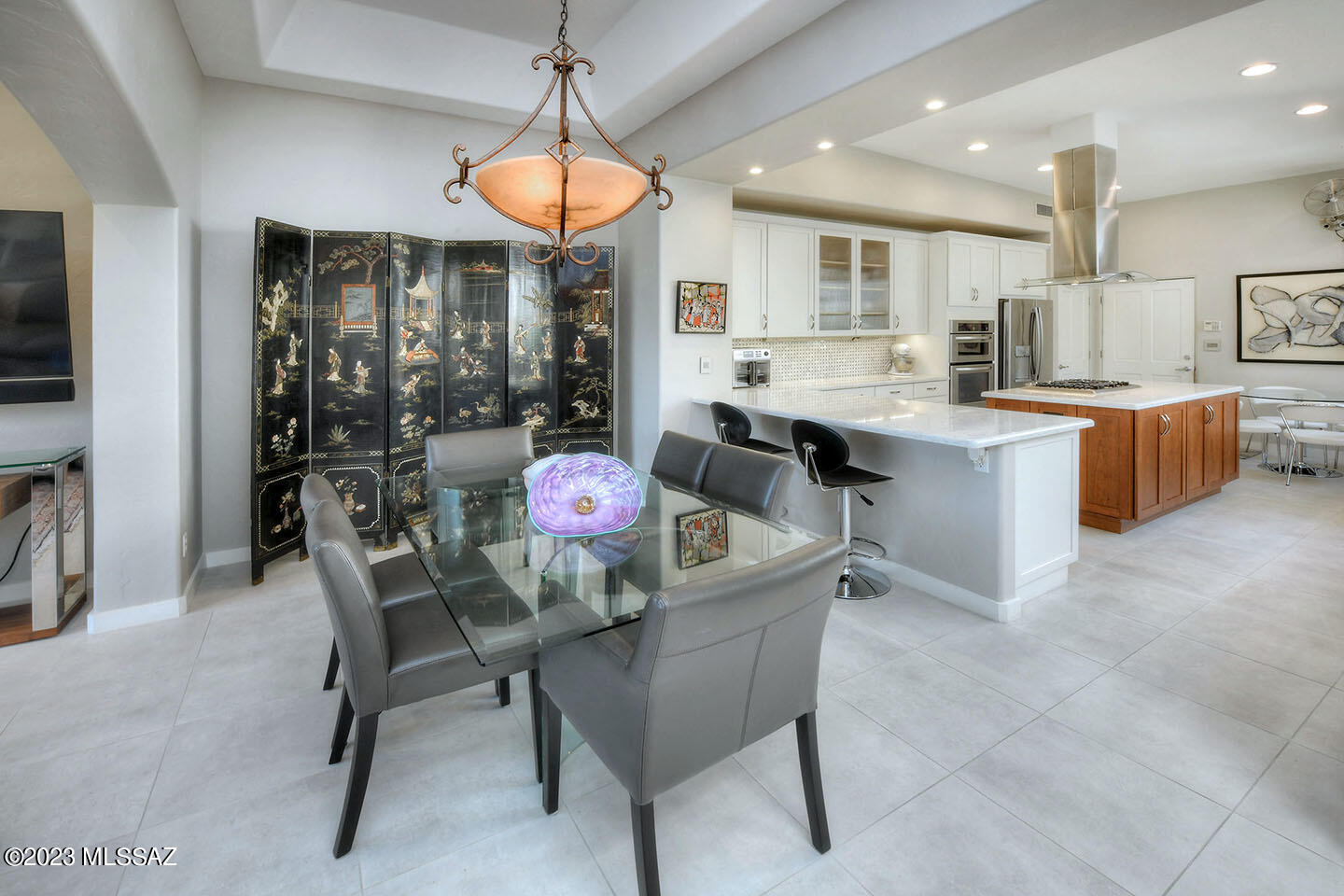 5044 E Calle Brillante