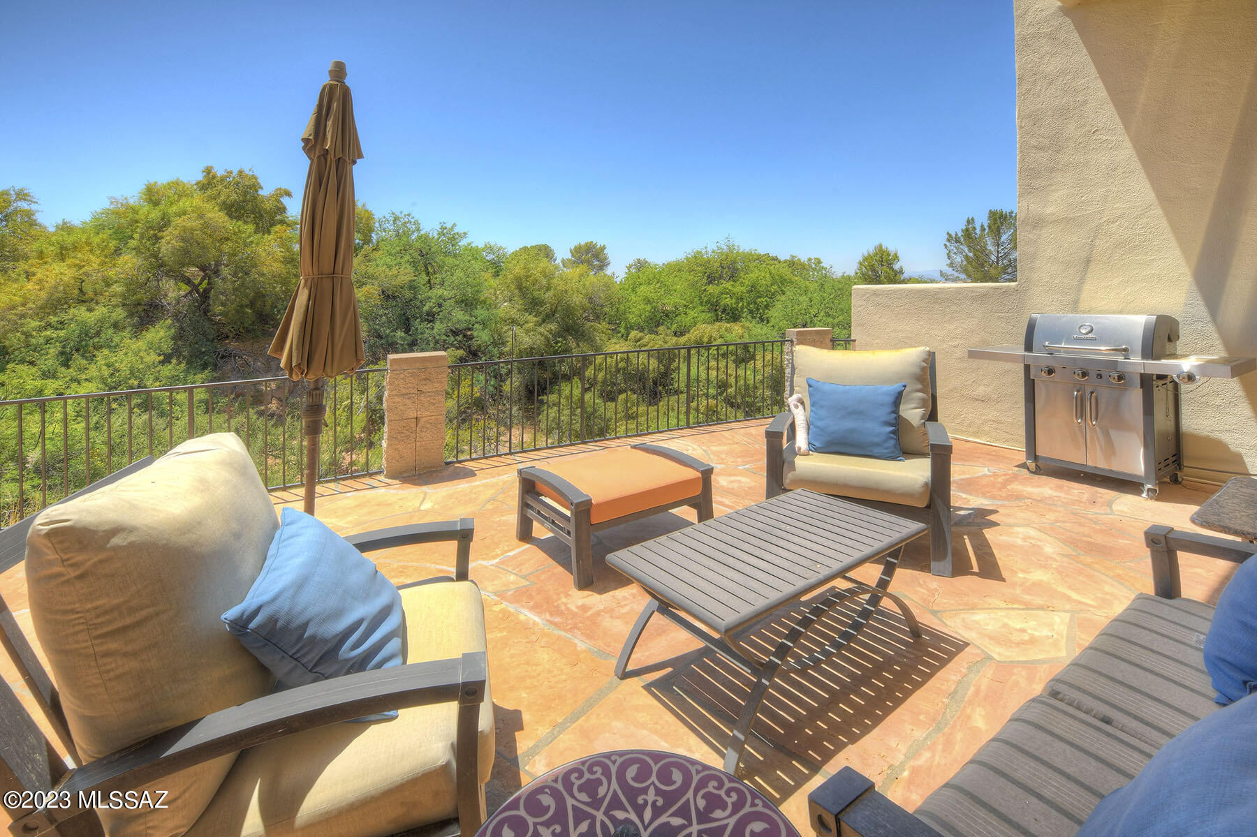 5044 E Calle Brillante