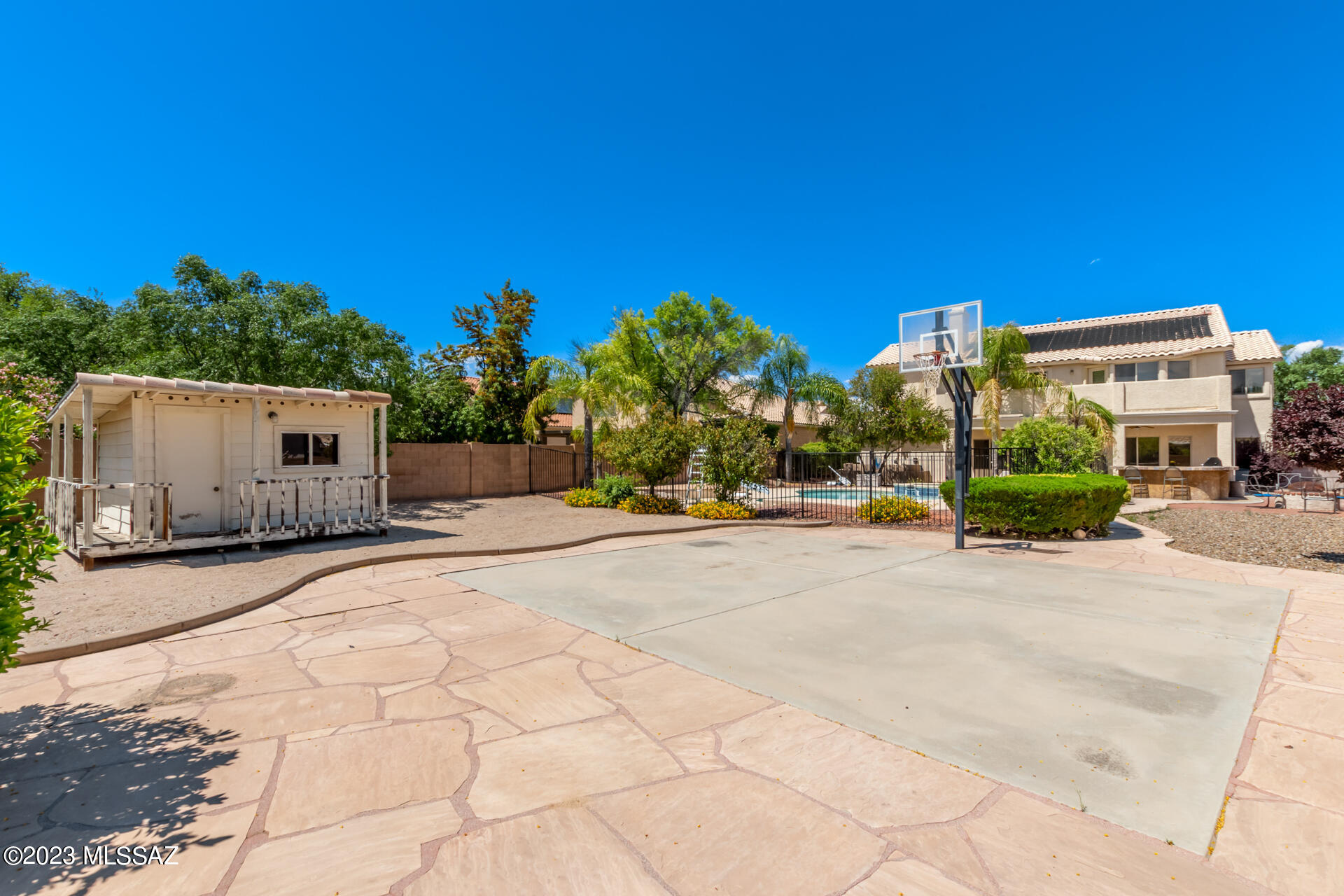 12347 N Mount Bigelow Road
