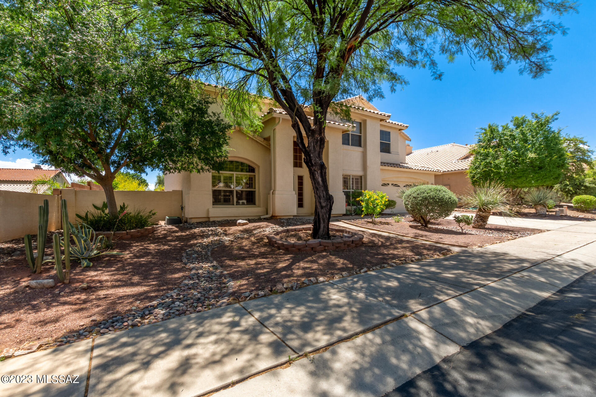 12347 N Mount Bigelow Road