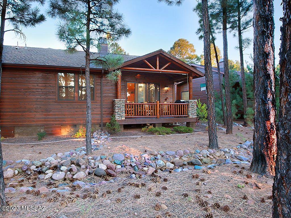 520 S Spirea Lane