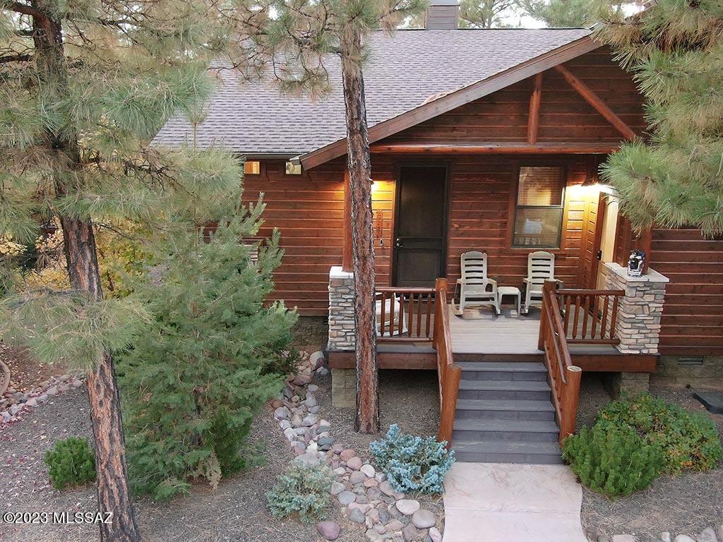 520 S Spirea Lane