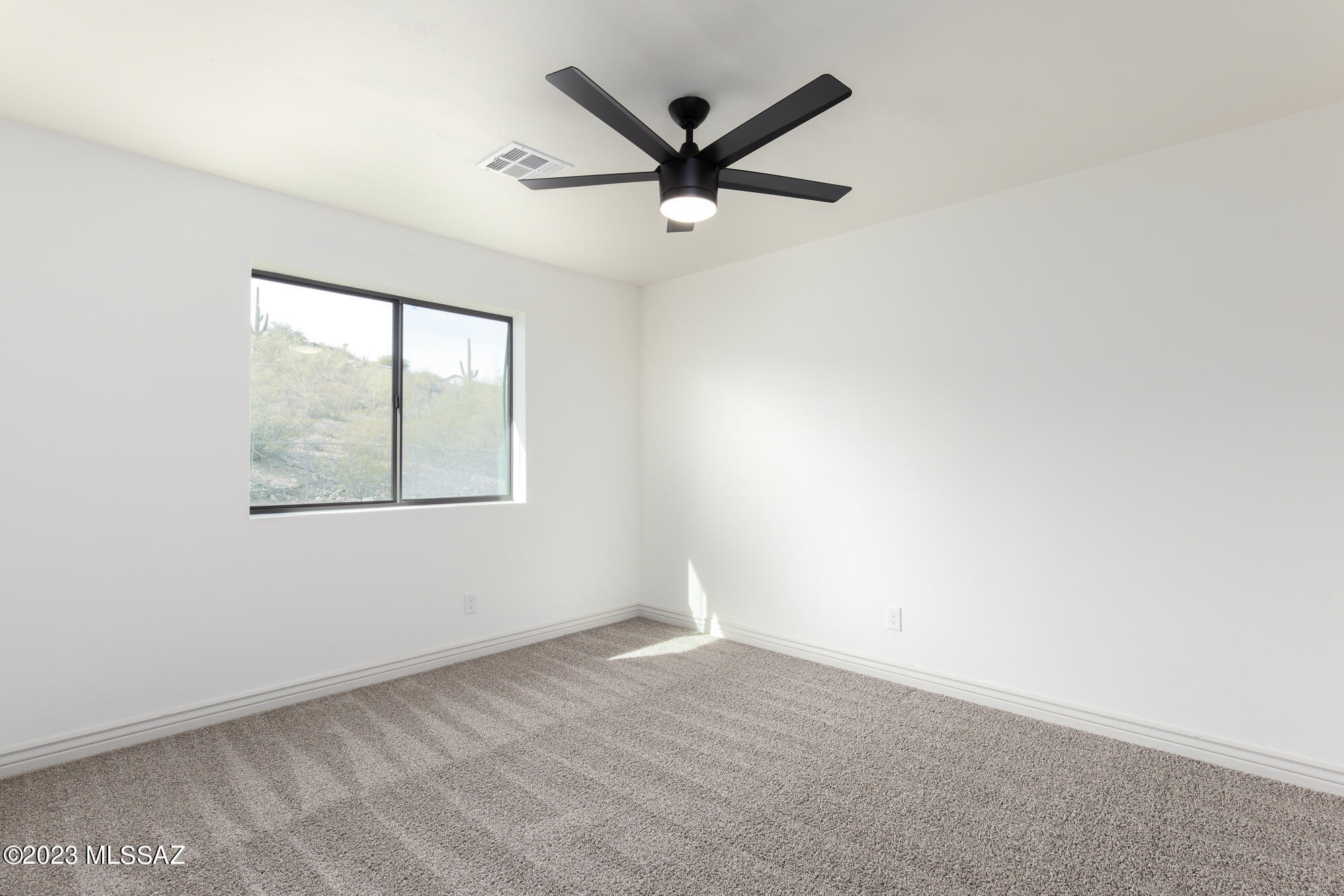 4331 N Paseo Del Barranco