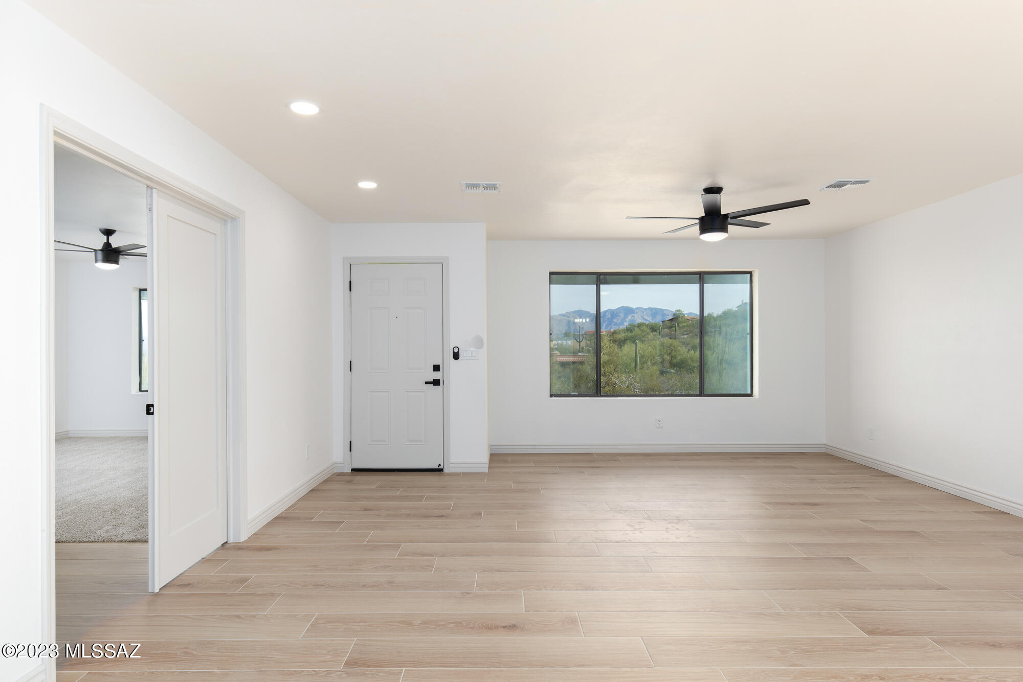 4331 N Paseo Del Barranco