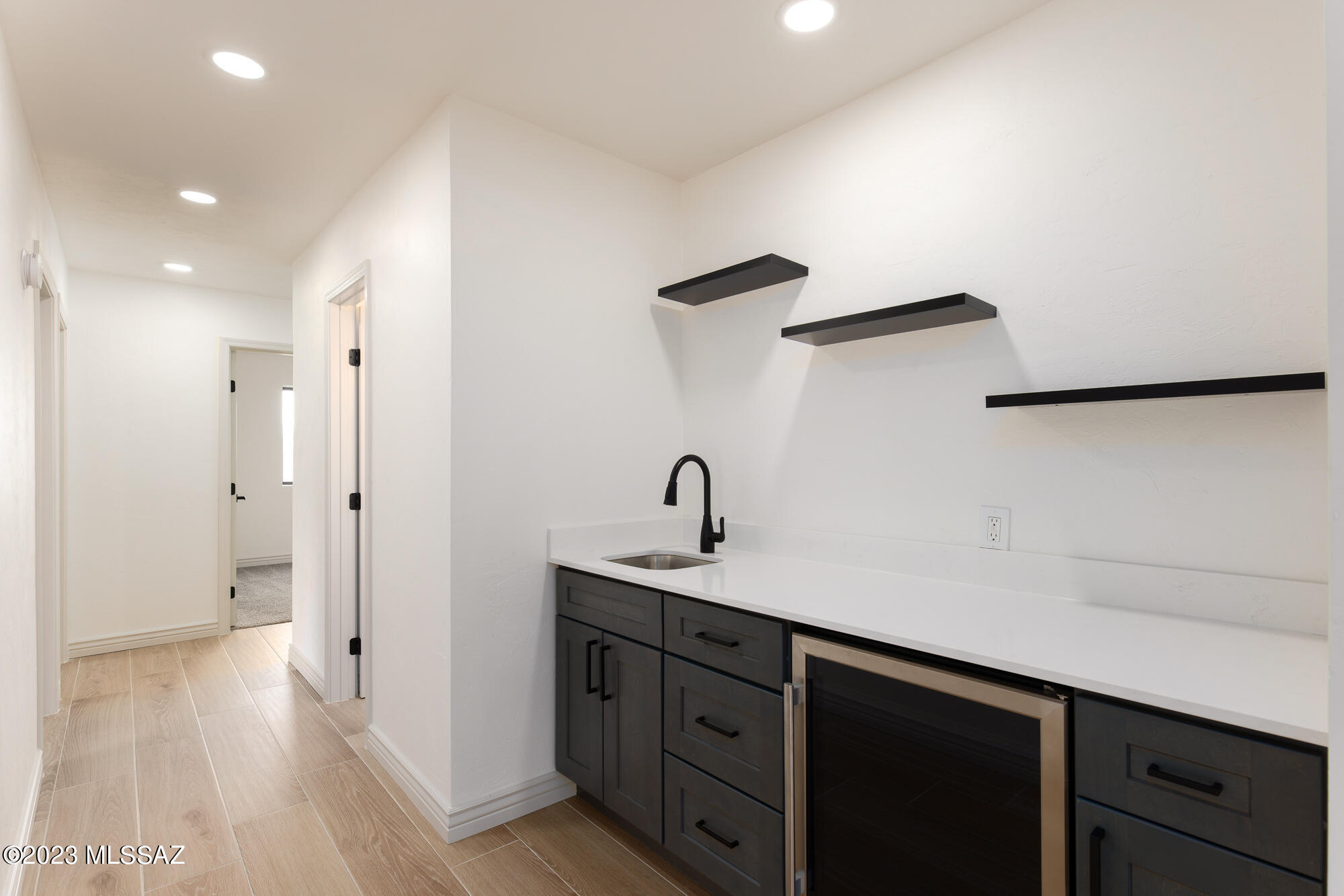 4331 N Paseo Del Barranco