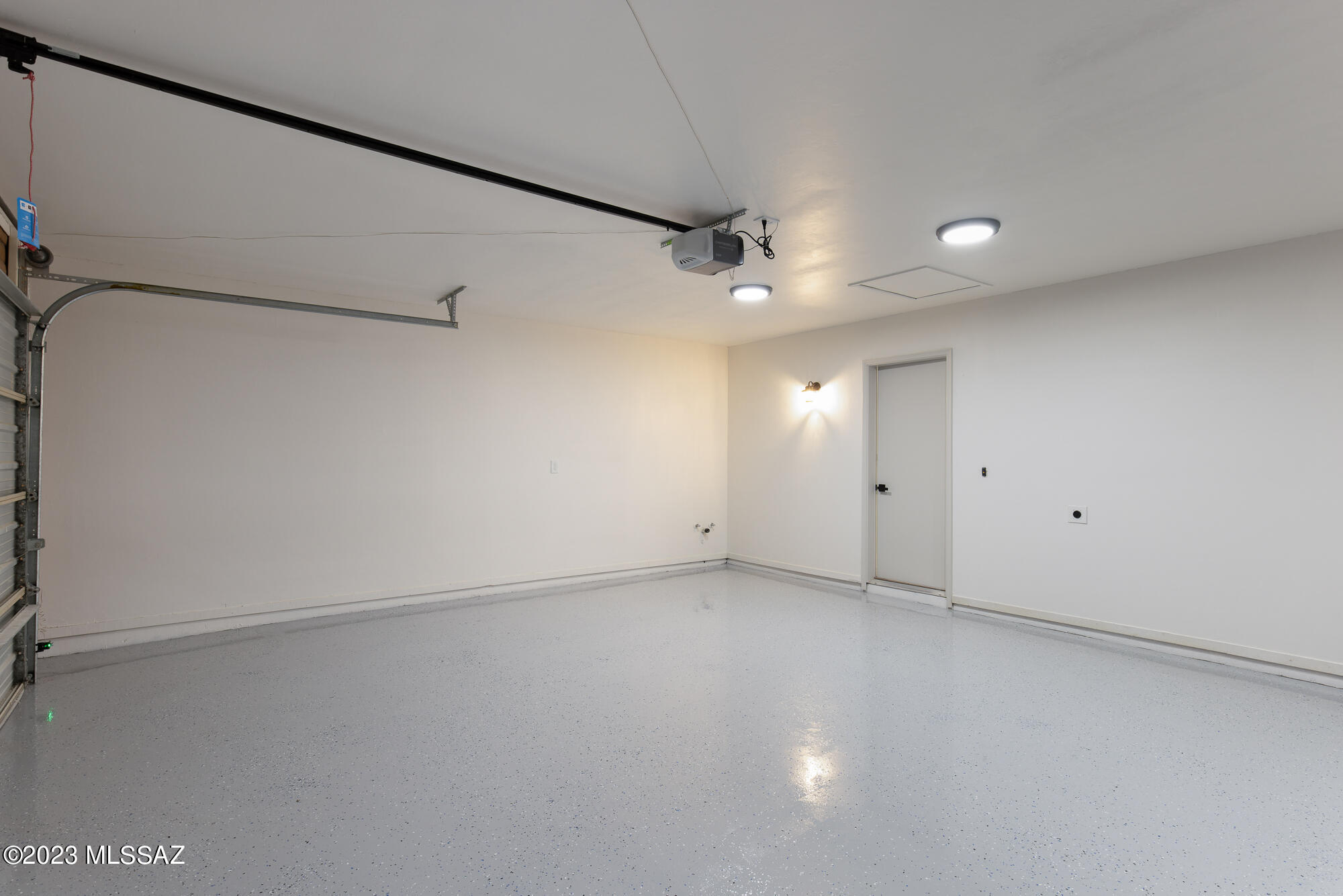 4331 N Paseo Del Barranco