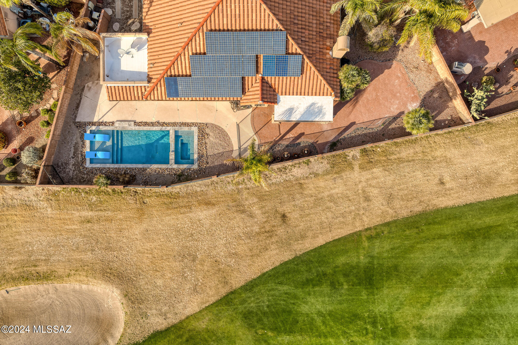 1351 W Sandtrap Way