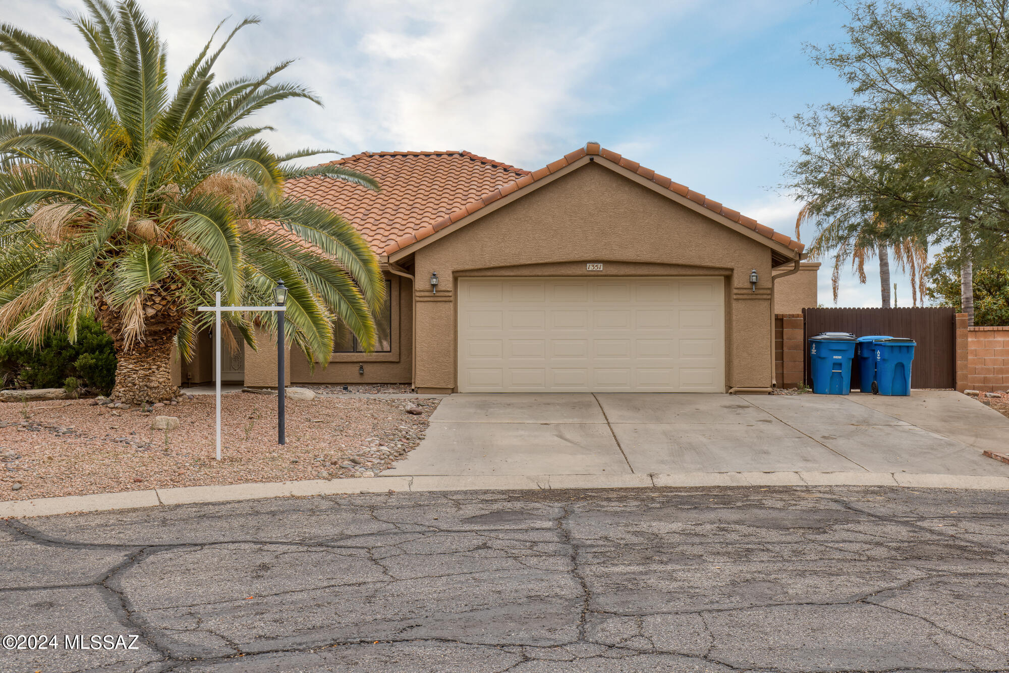 1351 W Sandtrap Way