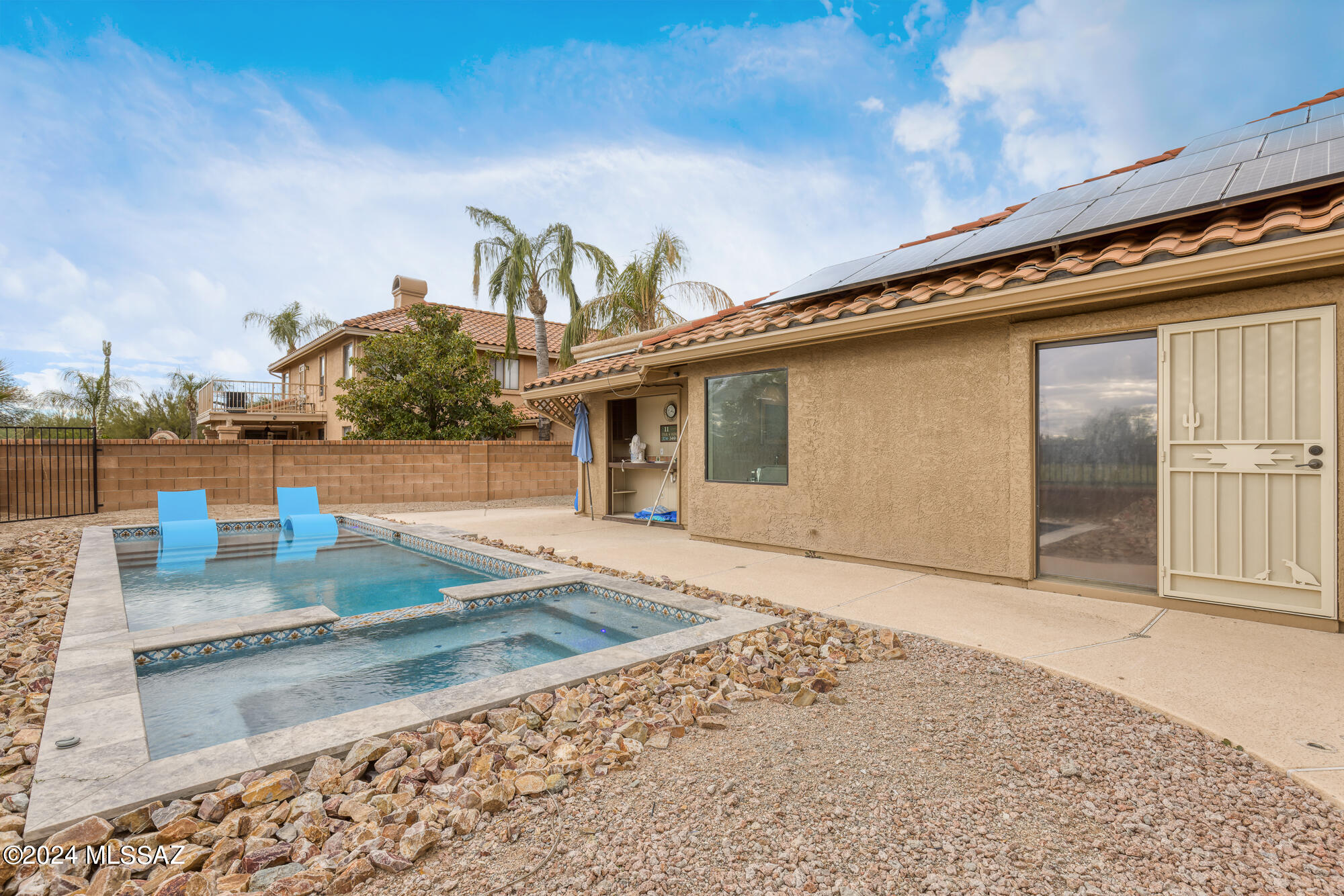 1351 W Sandtrap Way