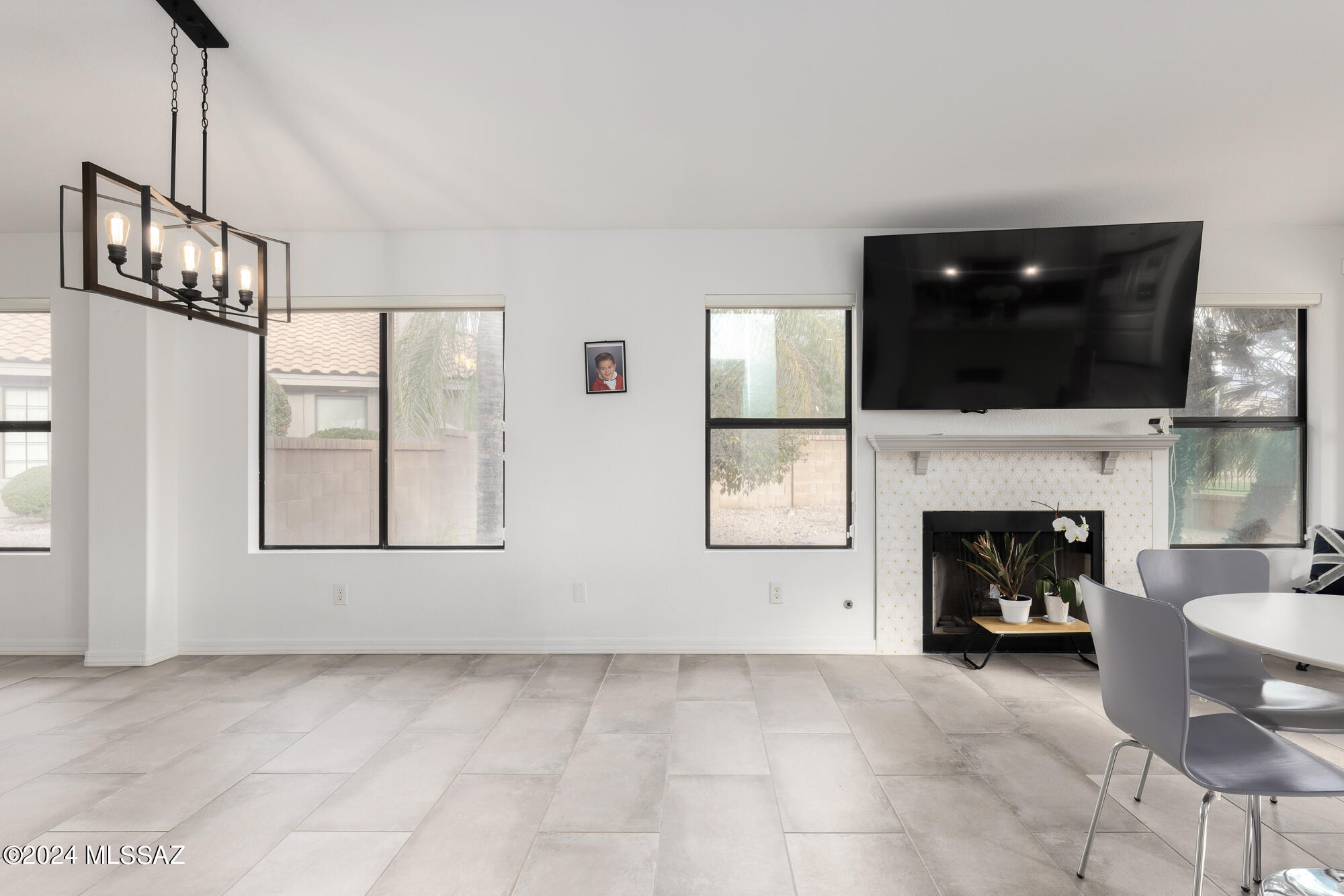 1351 W Sandtrap Way