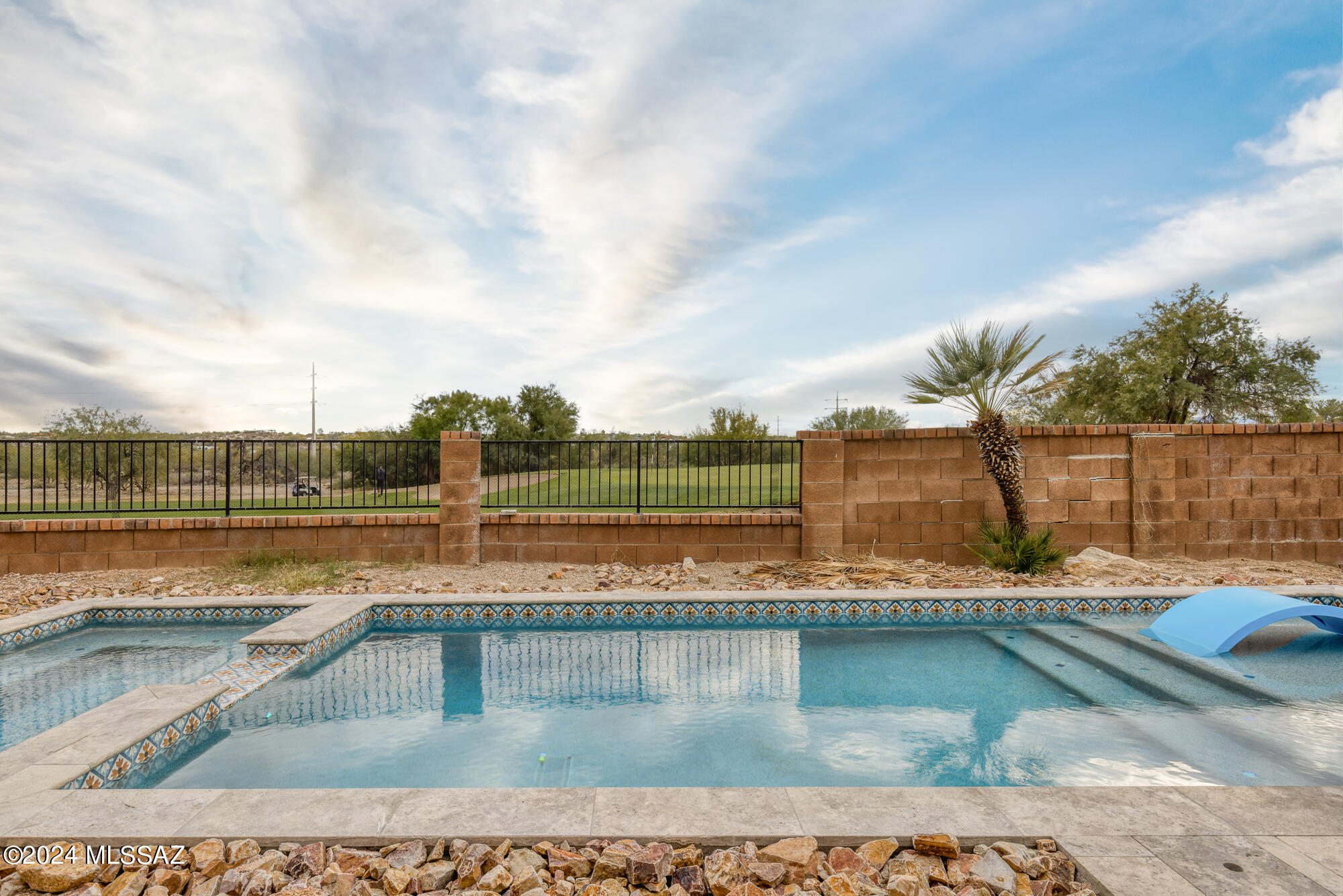 1351 W Sandtrap Way