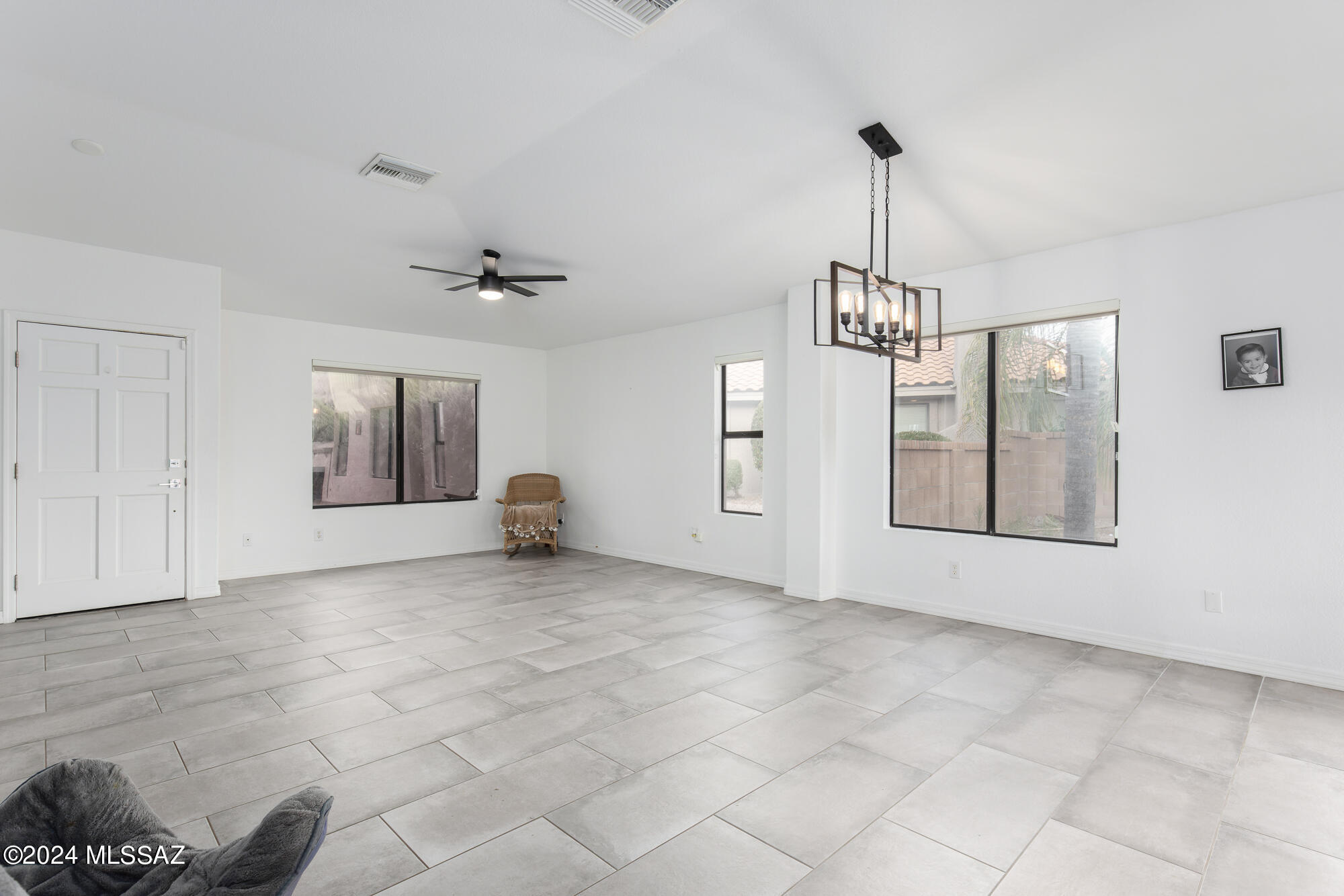 1351 W Sandtrap Way