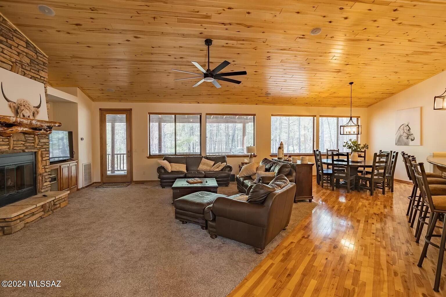2150 S Trillium Lane