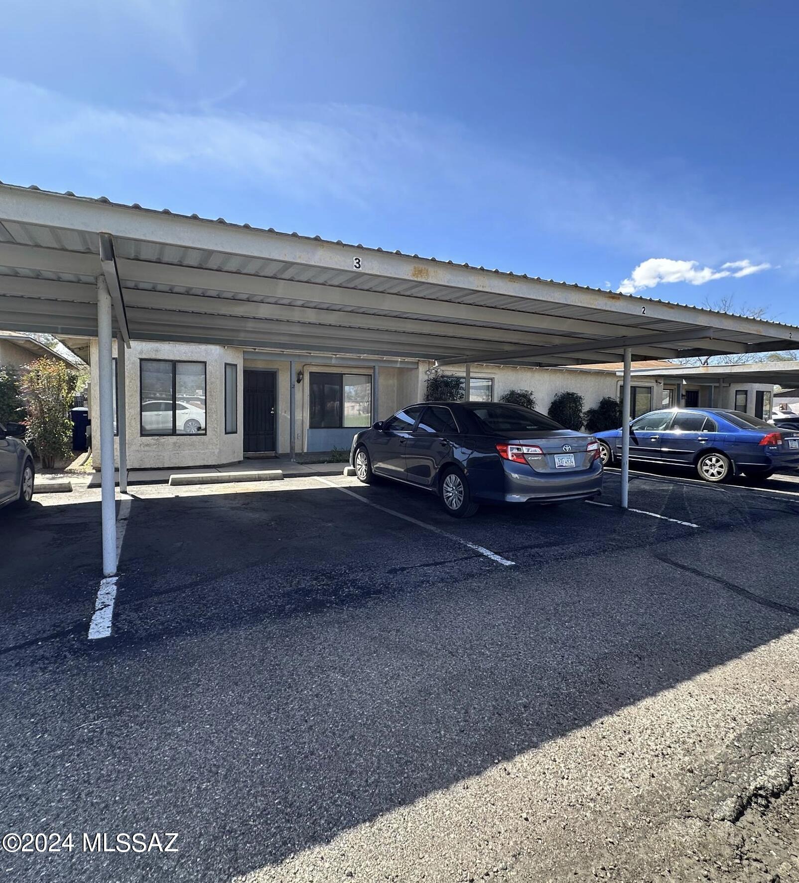 2118 N Ralph Avenue