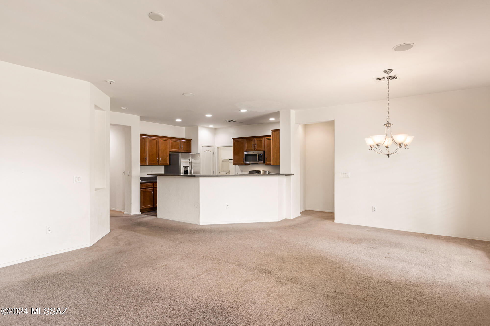 3407 W Wing Tip Drive