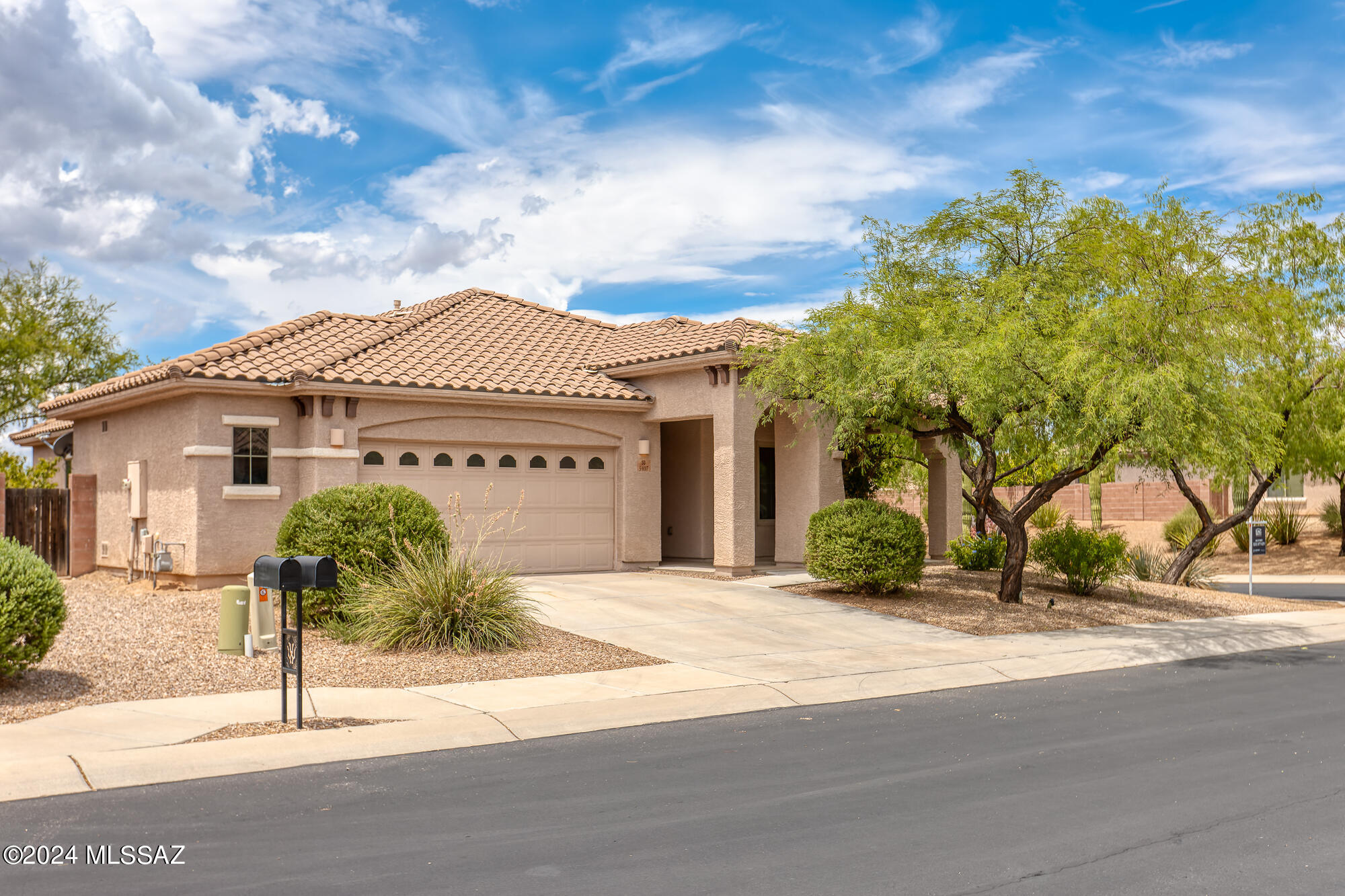 3407 W Wing Tip Drive