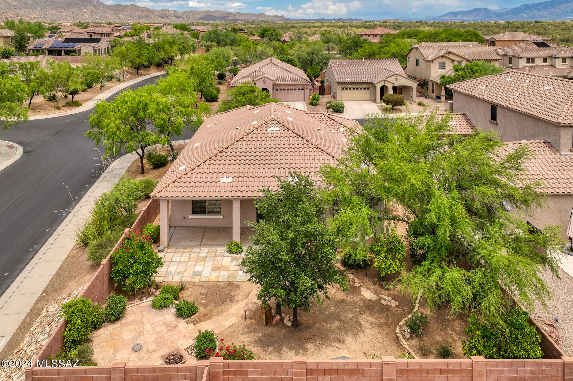 3407 W Wing Tip Drive