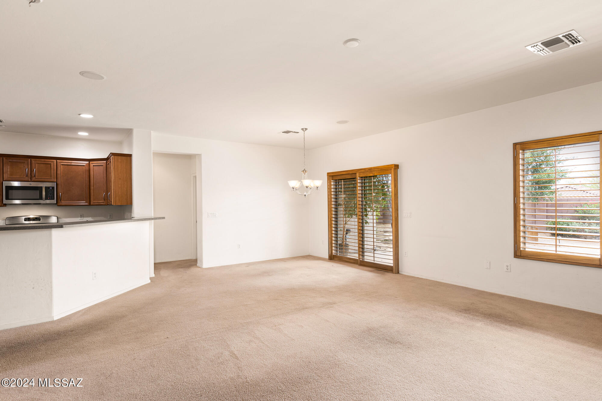 3407 W Wing Tip Drive