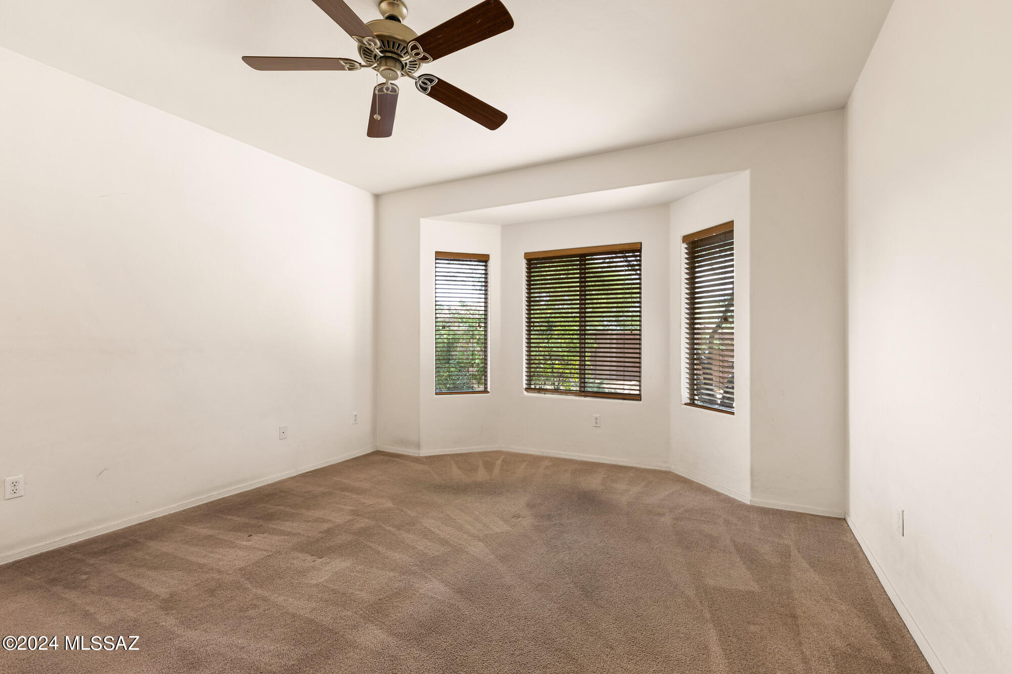 3407 W Wing Tip Drive