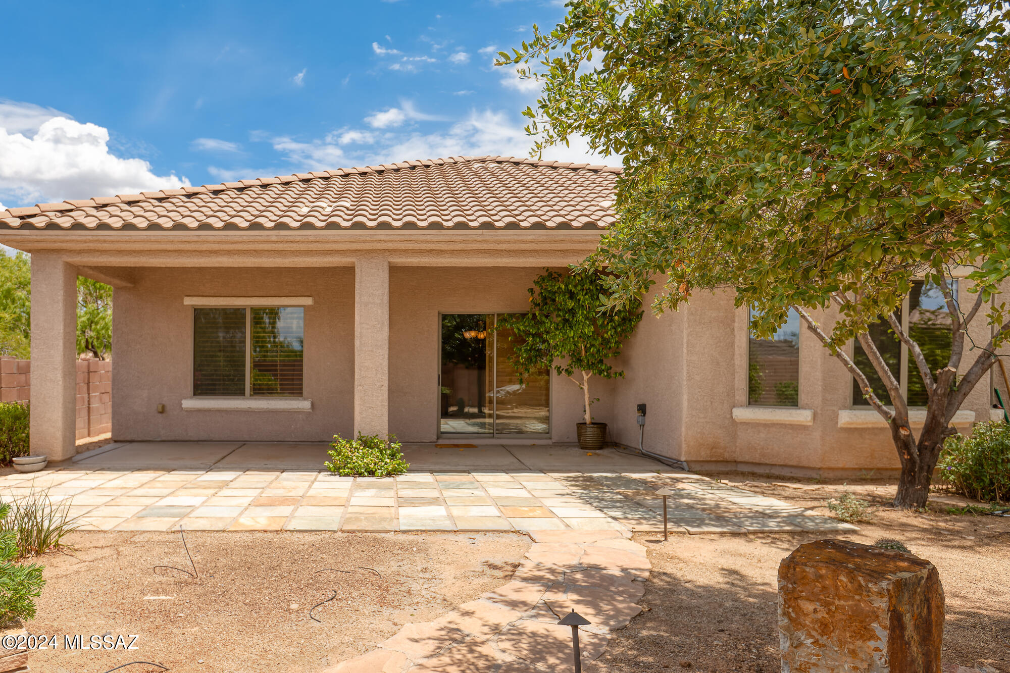 3407 W Wing Tip Drive