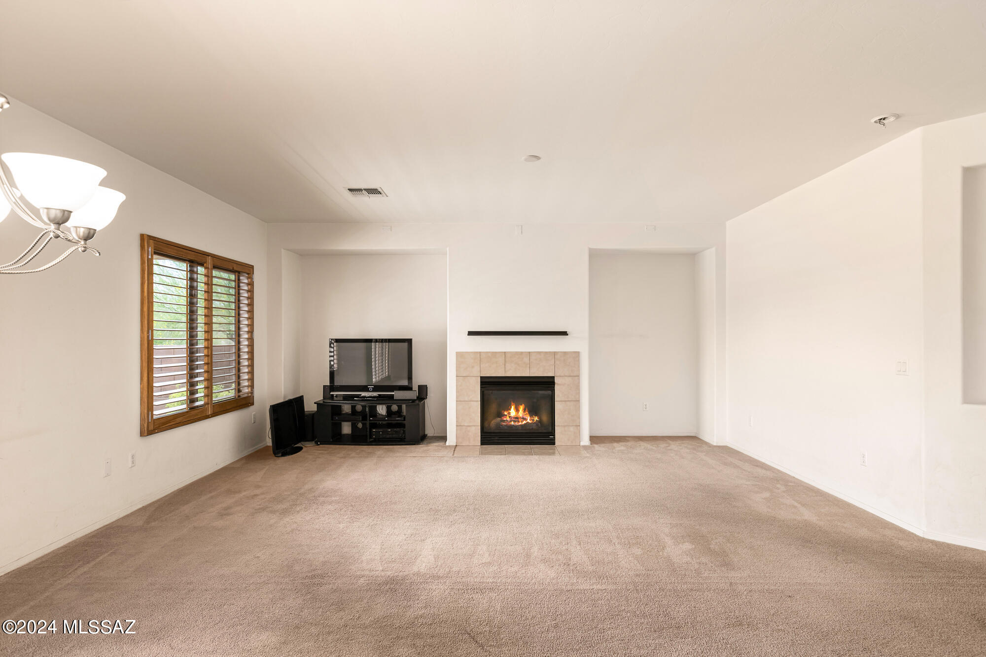 3407 W Wing Tip Drive