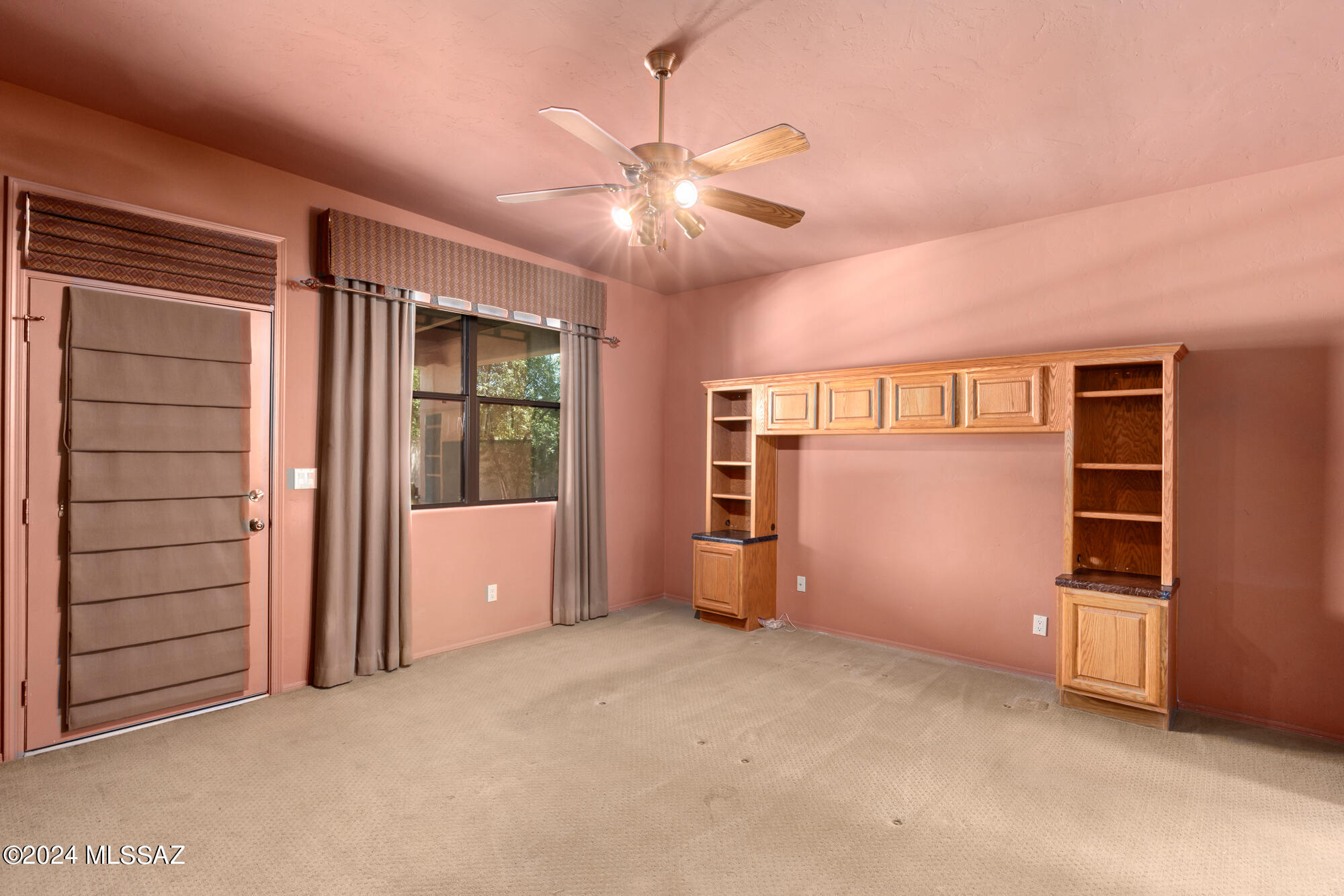 1686 W Silver Berry Place