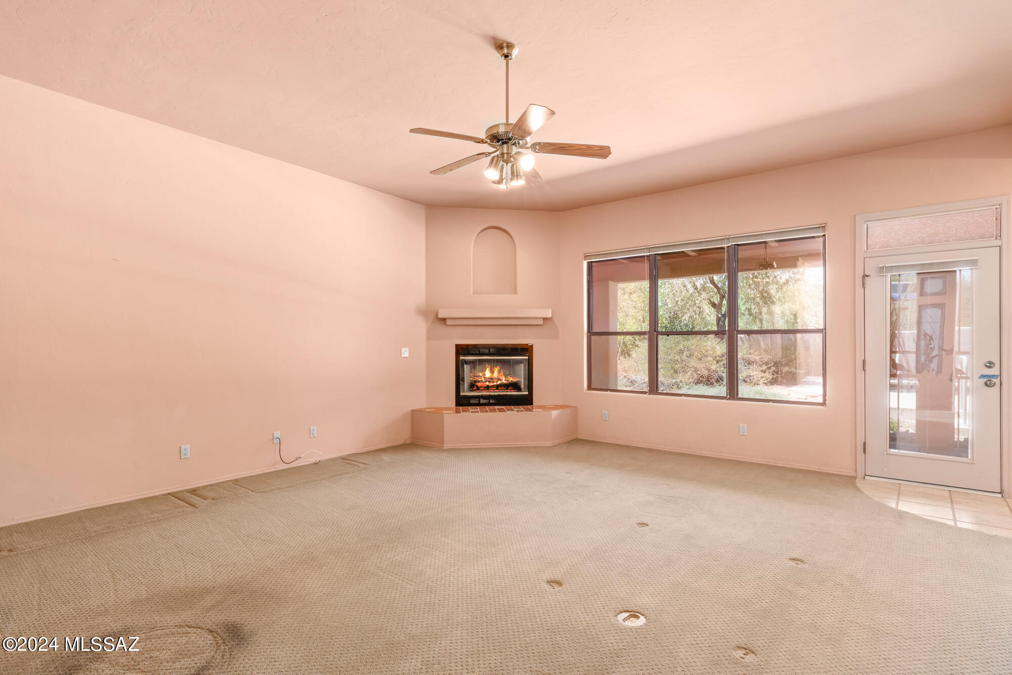 1686 W Silver Berry Place