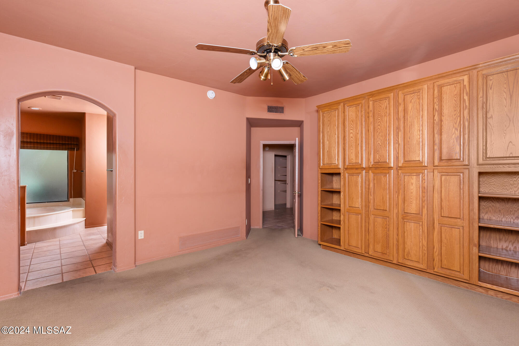 1686 W Silver Berry Place