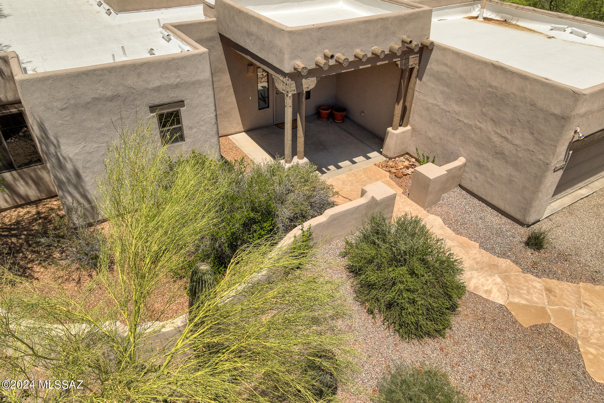 1686 W Silver Berry Place