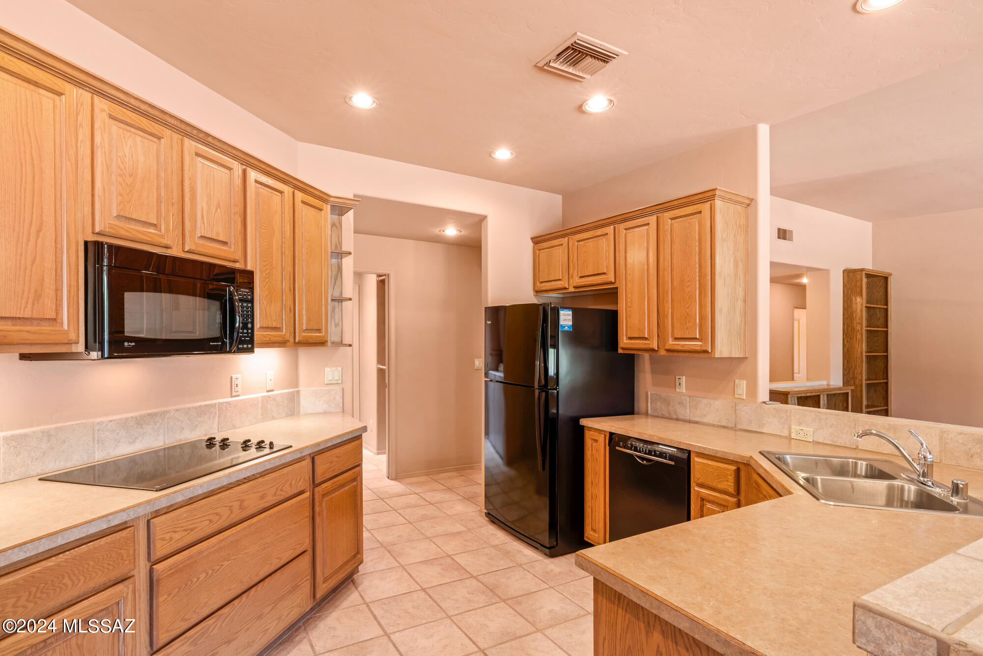 1686 W Silver Berry Place