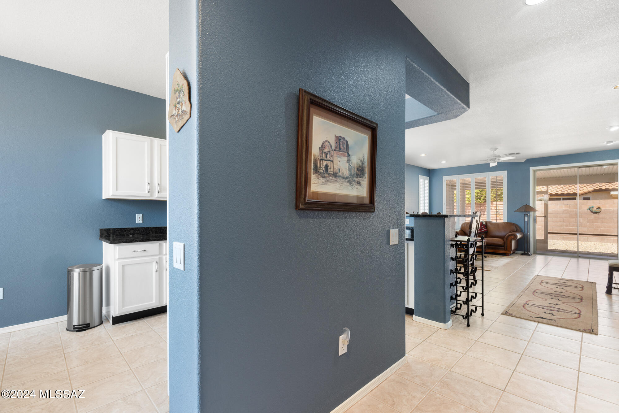 9513 N Twinkling Shadows Way