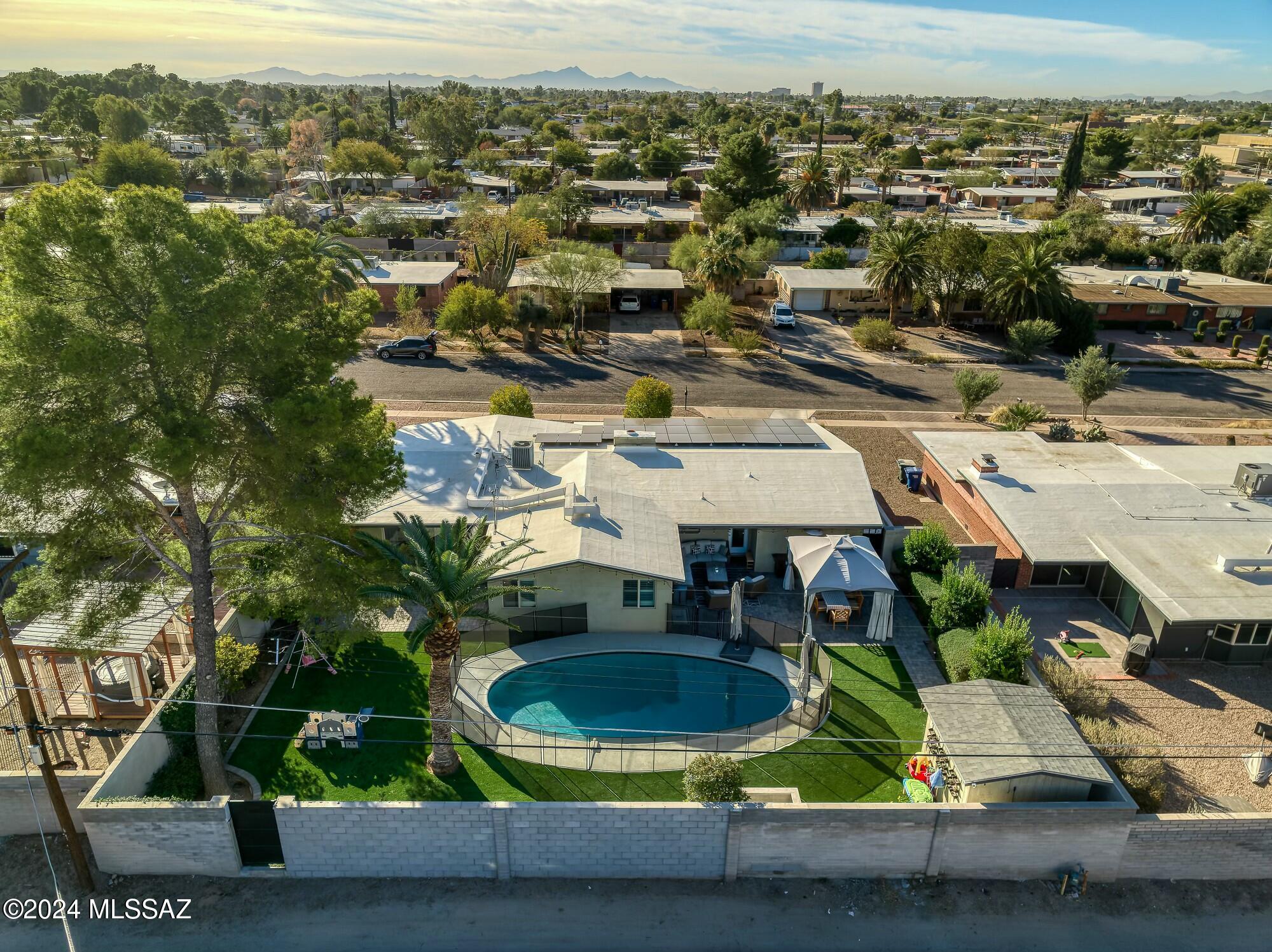 5551 E Alta Vista Street