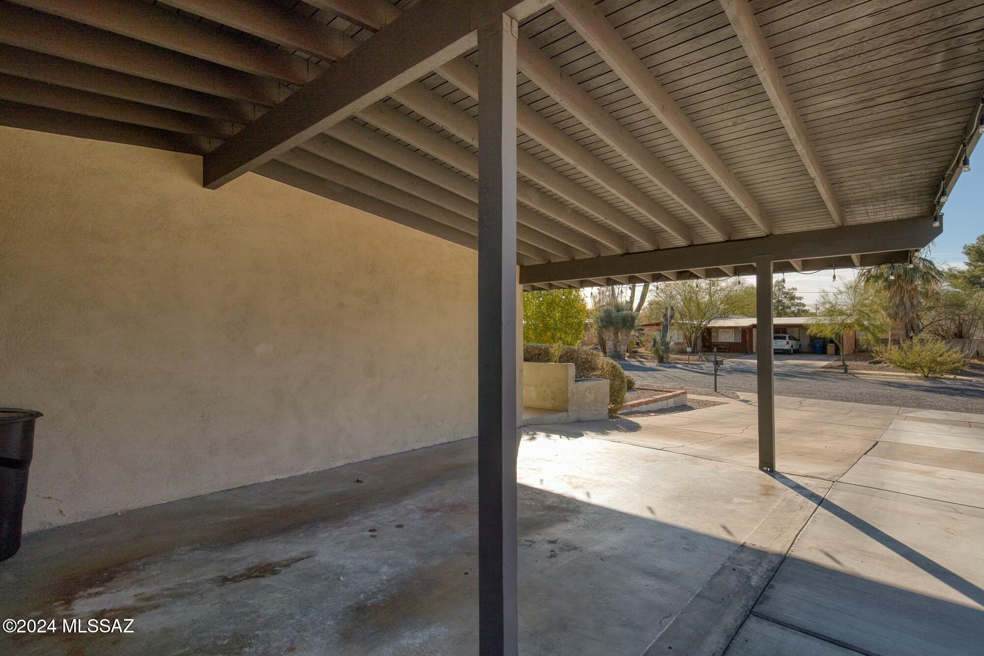 5551 E Alta Vista Street