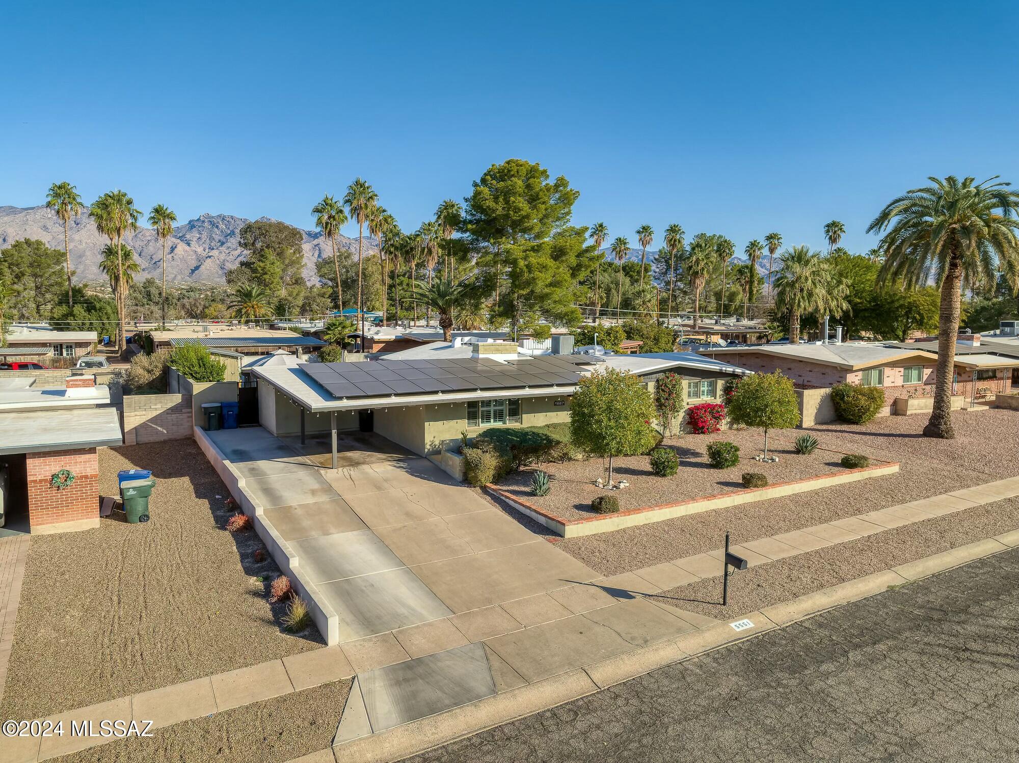5551 E Alta Vista Street