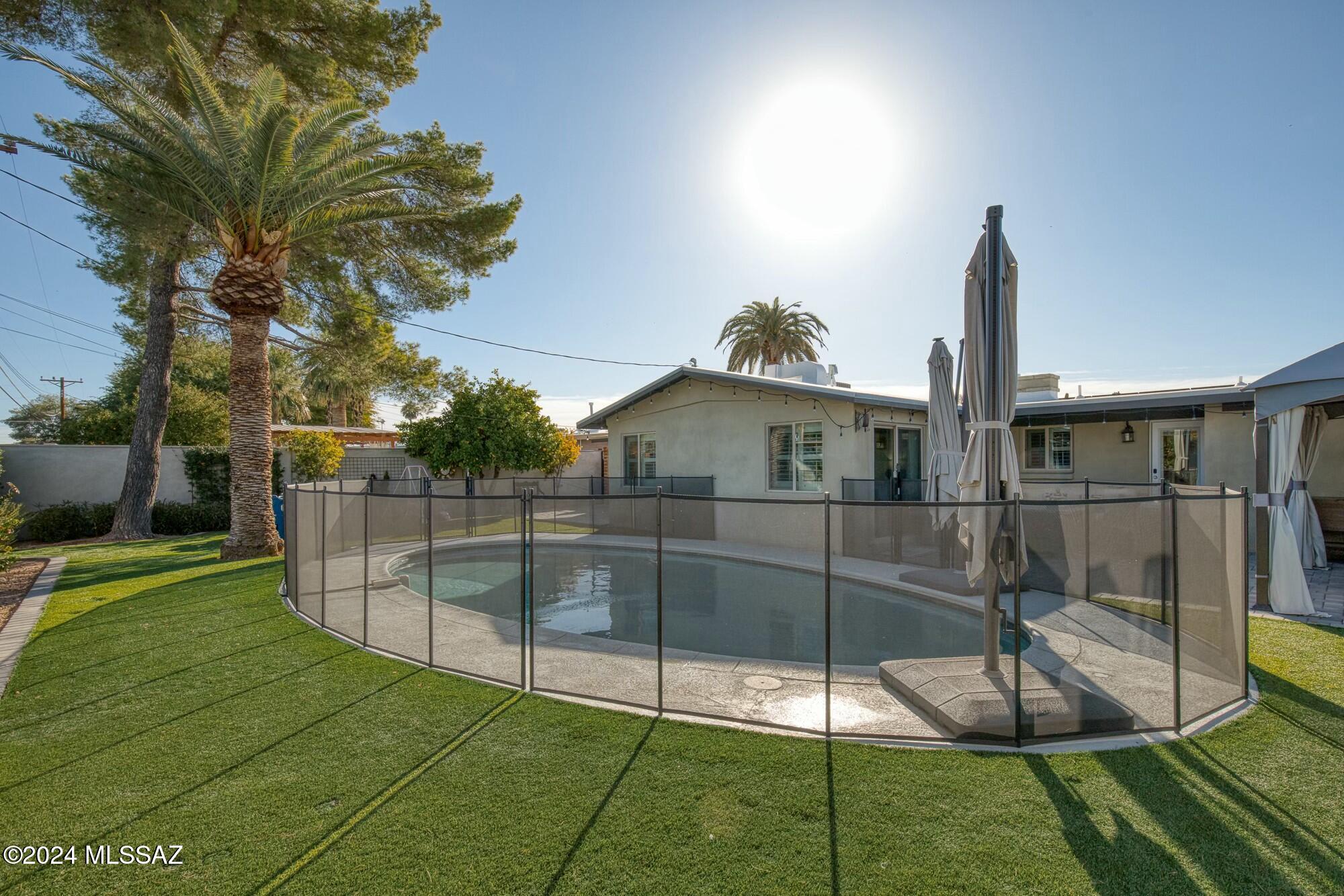 5551 E Alta Vista Street