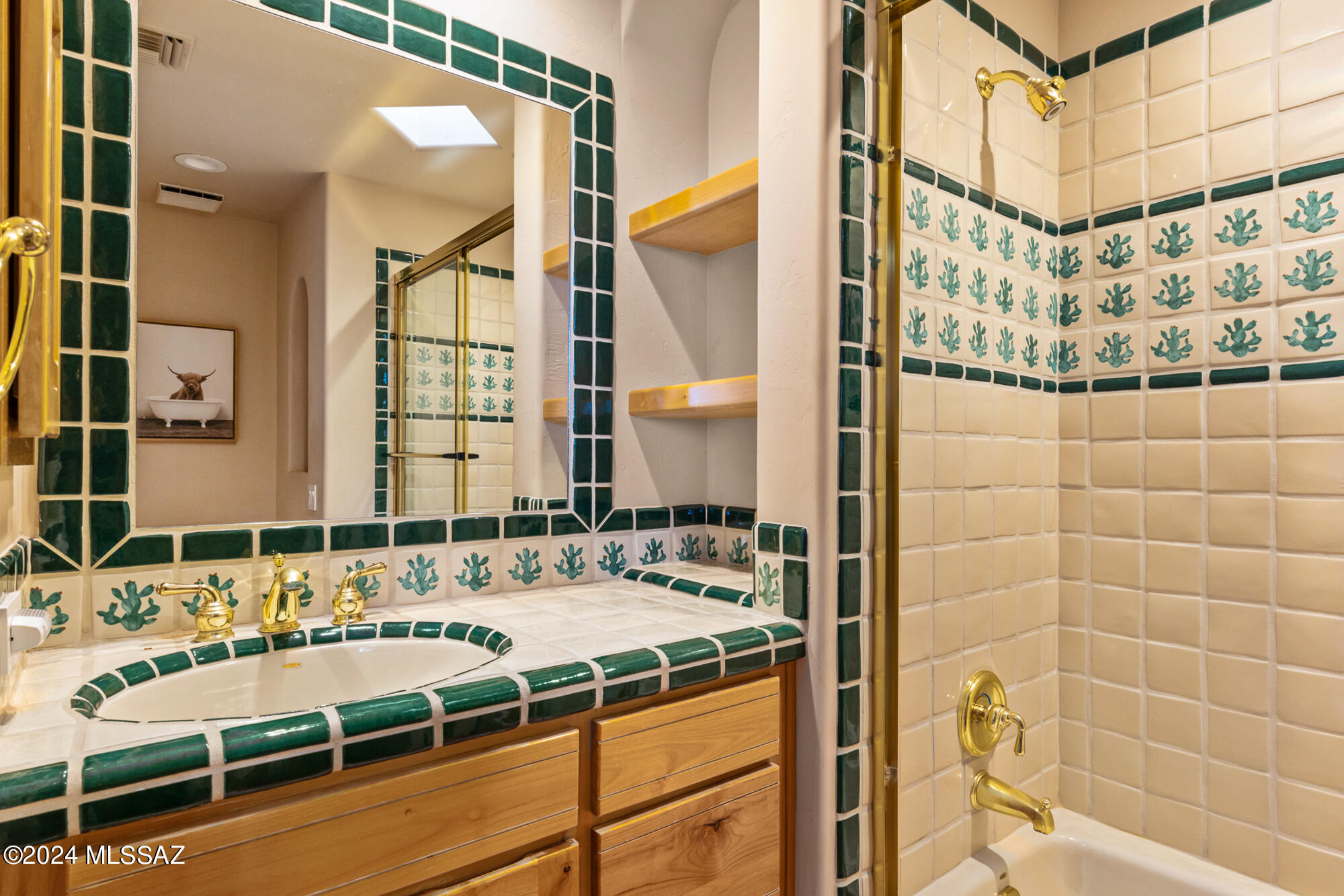 3530 E Calle Puerta De Acero