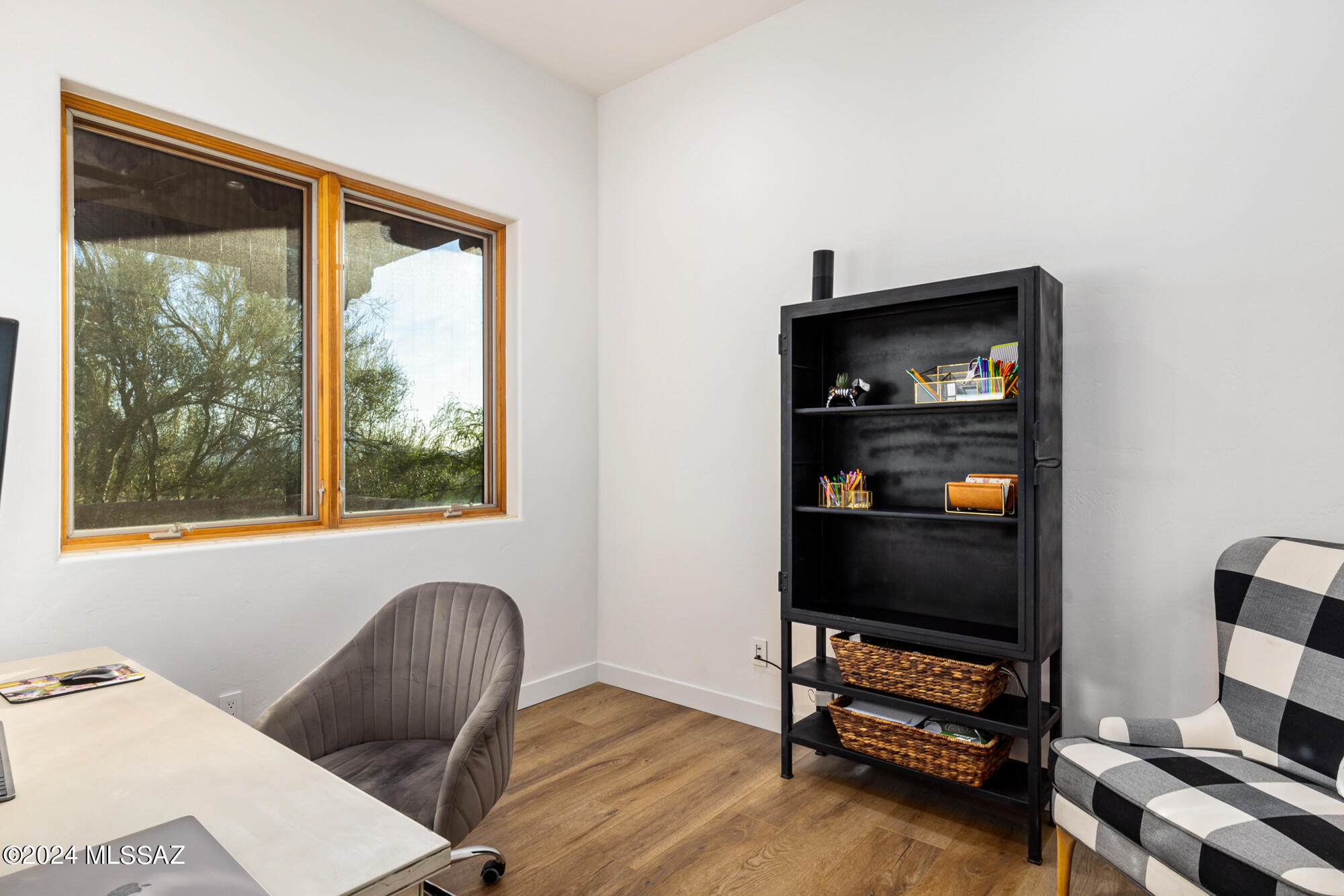 3530 E Calle Puerta De Acero