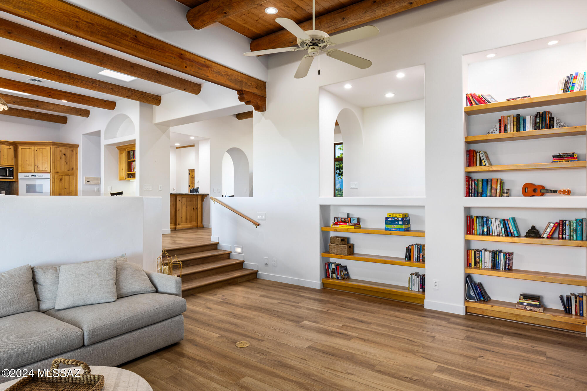 3530 E Calle Puerta De Acero