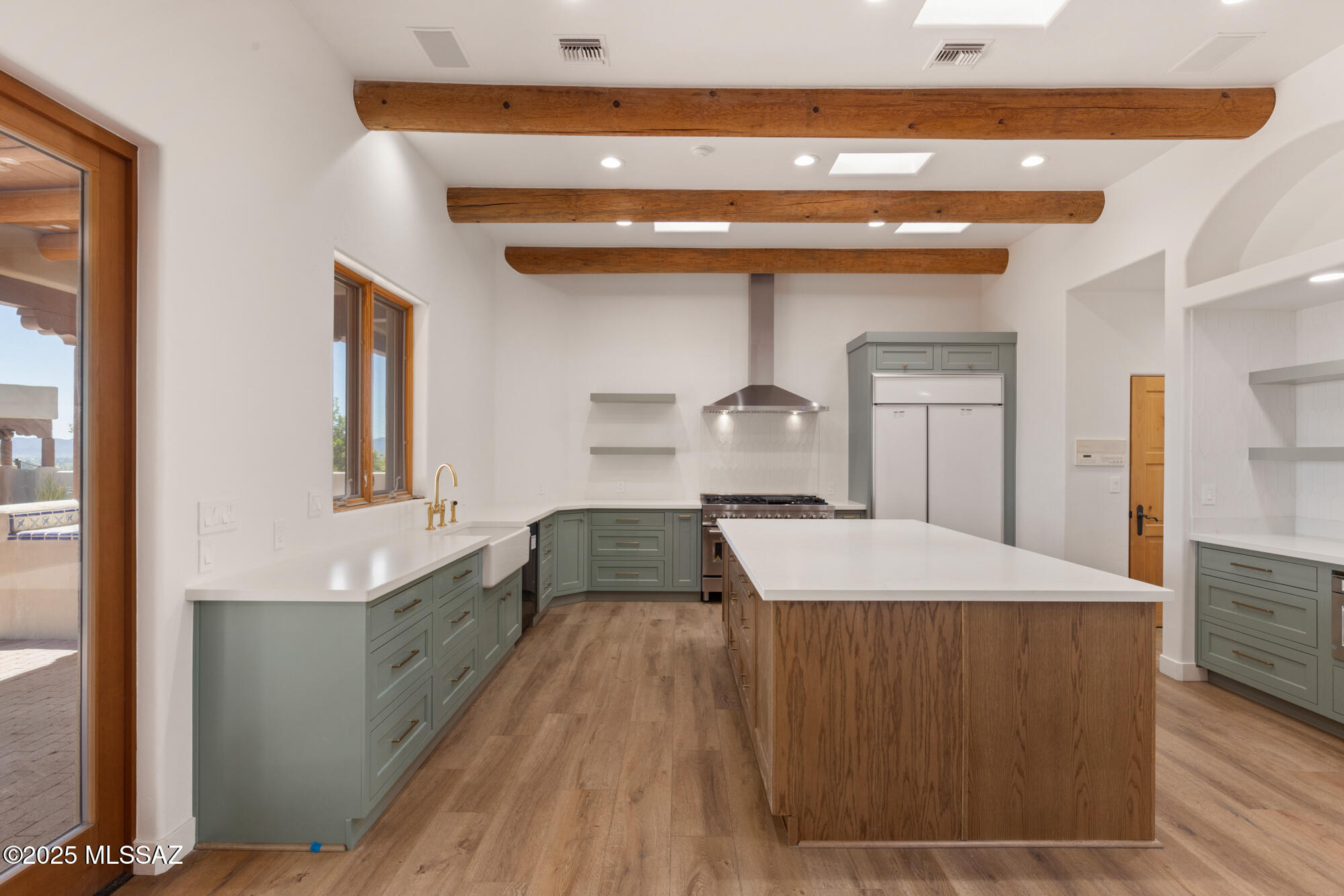 3530 E Calle Puerta De Acero