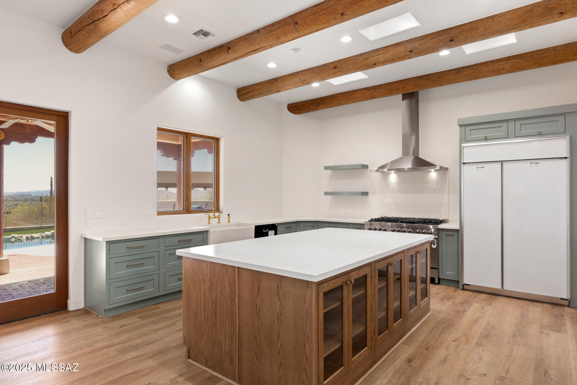 3530 E Calle Puerta De Acero