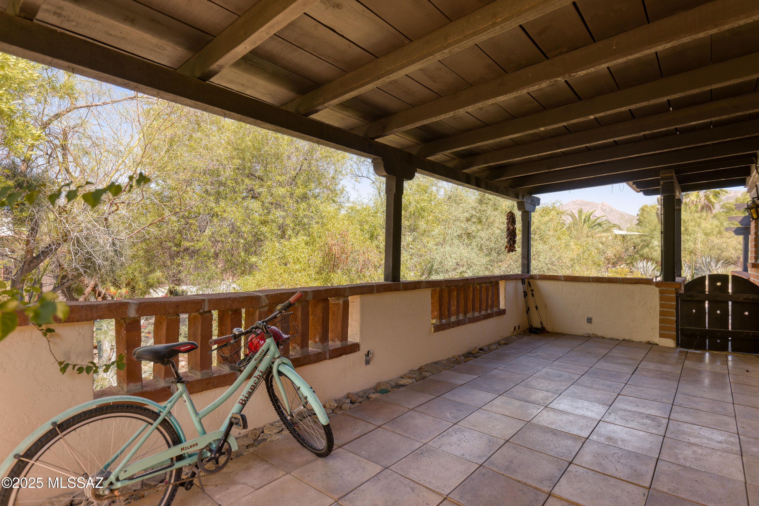 2702 N Avenida De Pueblo