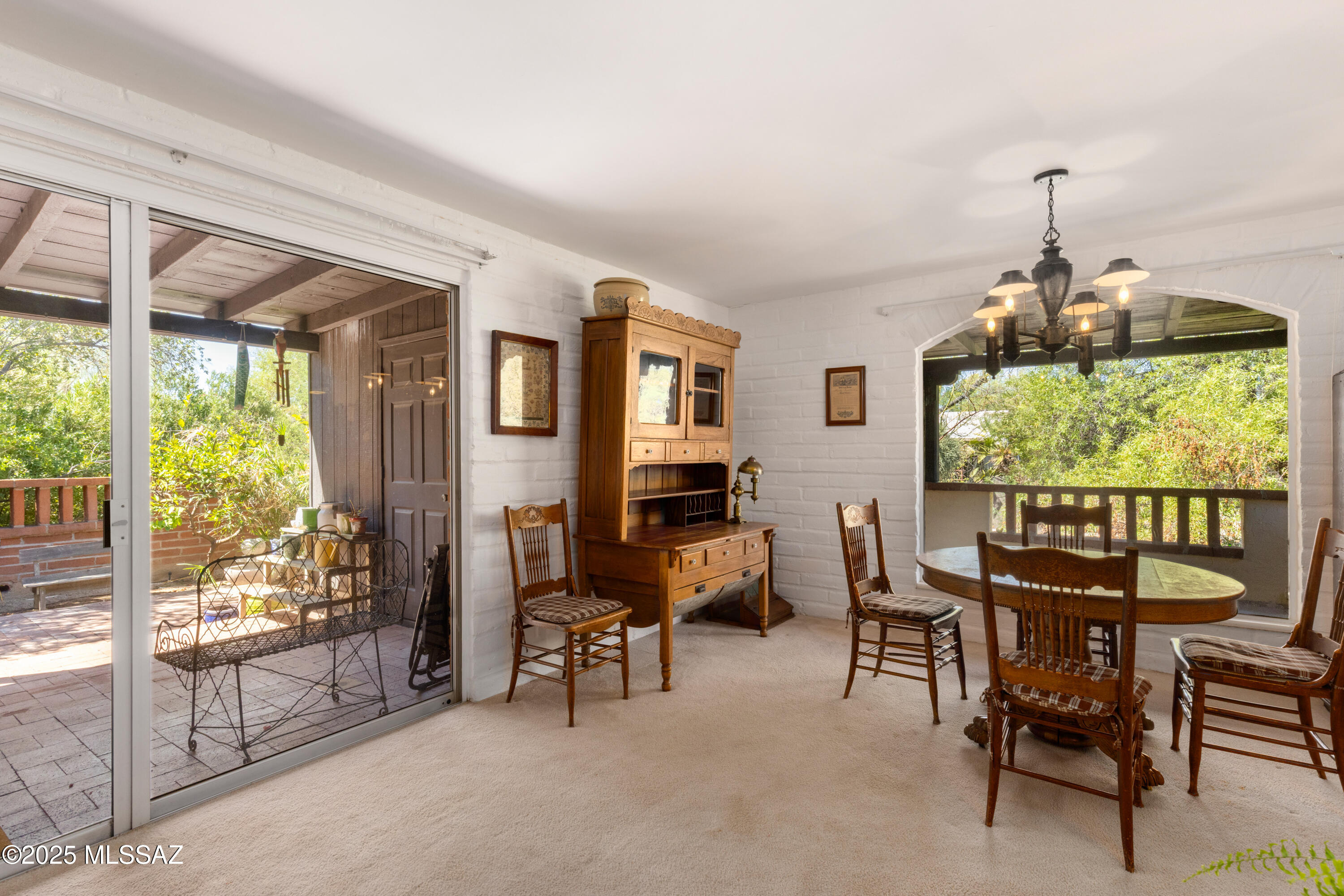 2702 N Avenida De Pueblo