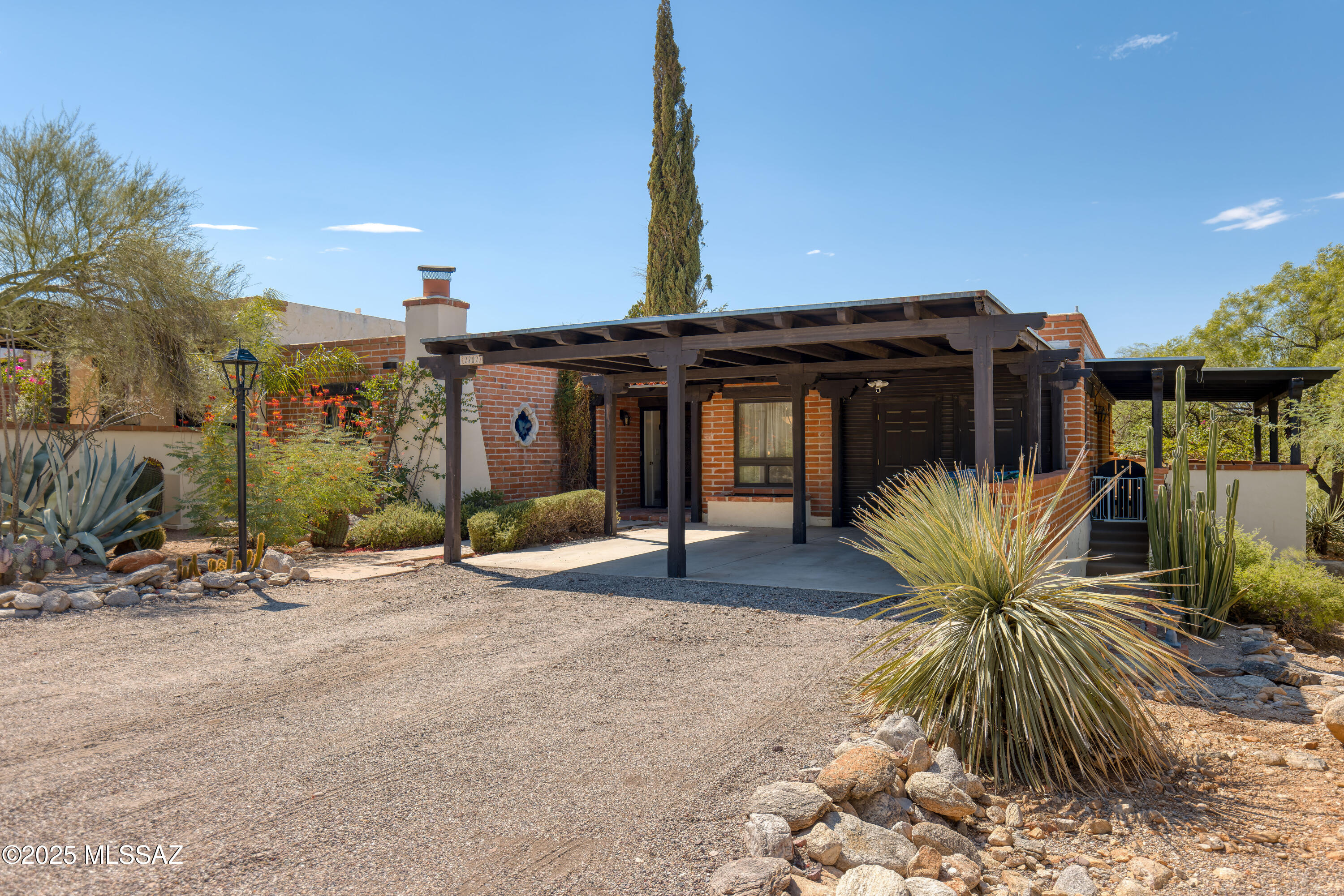 2702 N Avenida De Pueblo