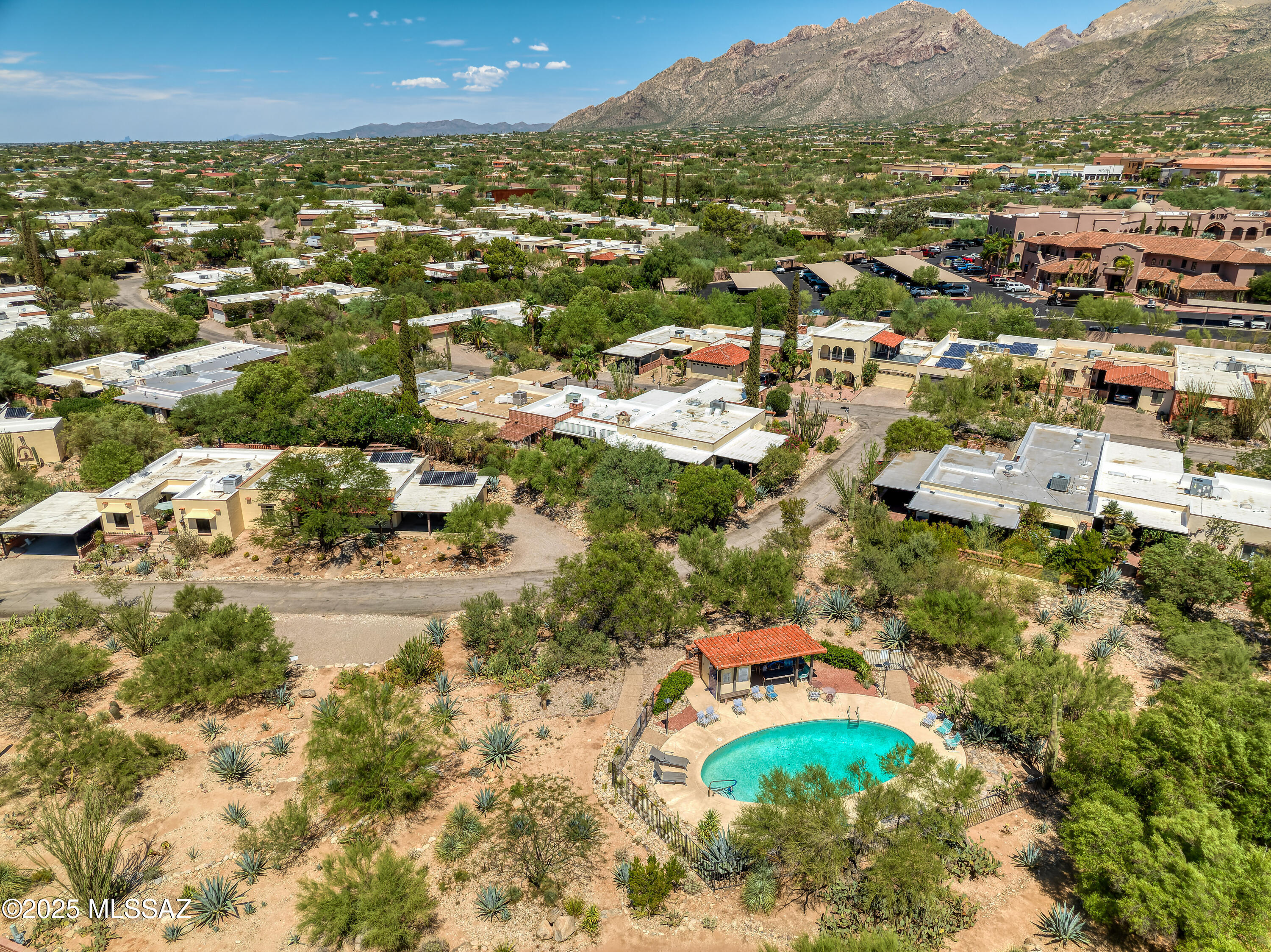 2702 N Avenida De Pueblo