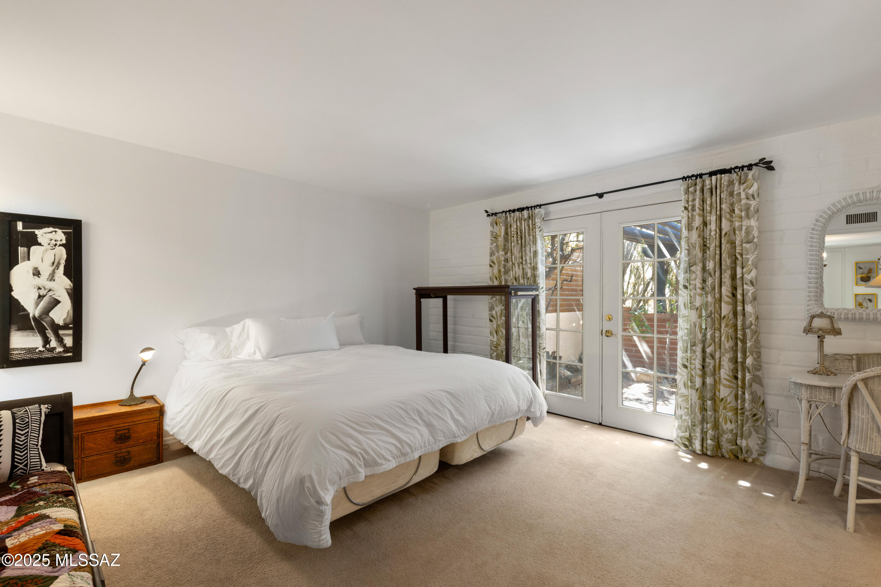 2702 N Avenida De Pueblo